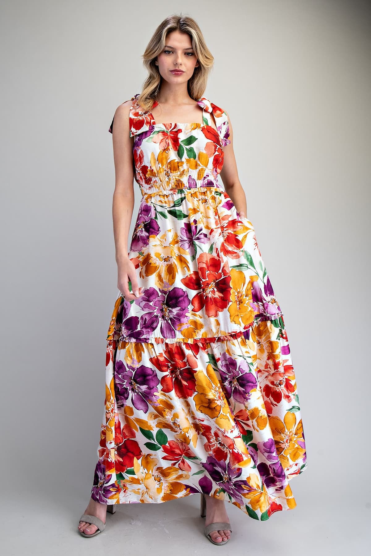 DK14806 - FLAME ORCHID
