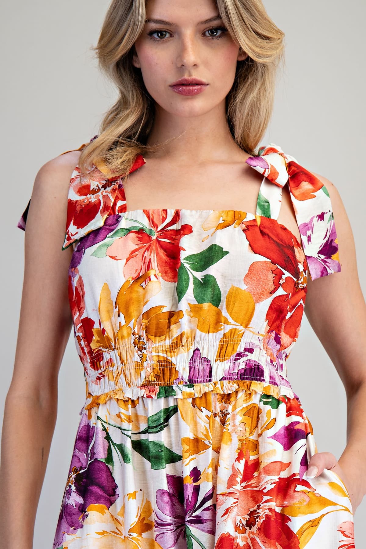 DK14806 - FLAME ORCHID