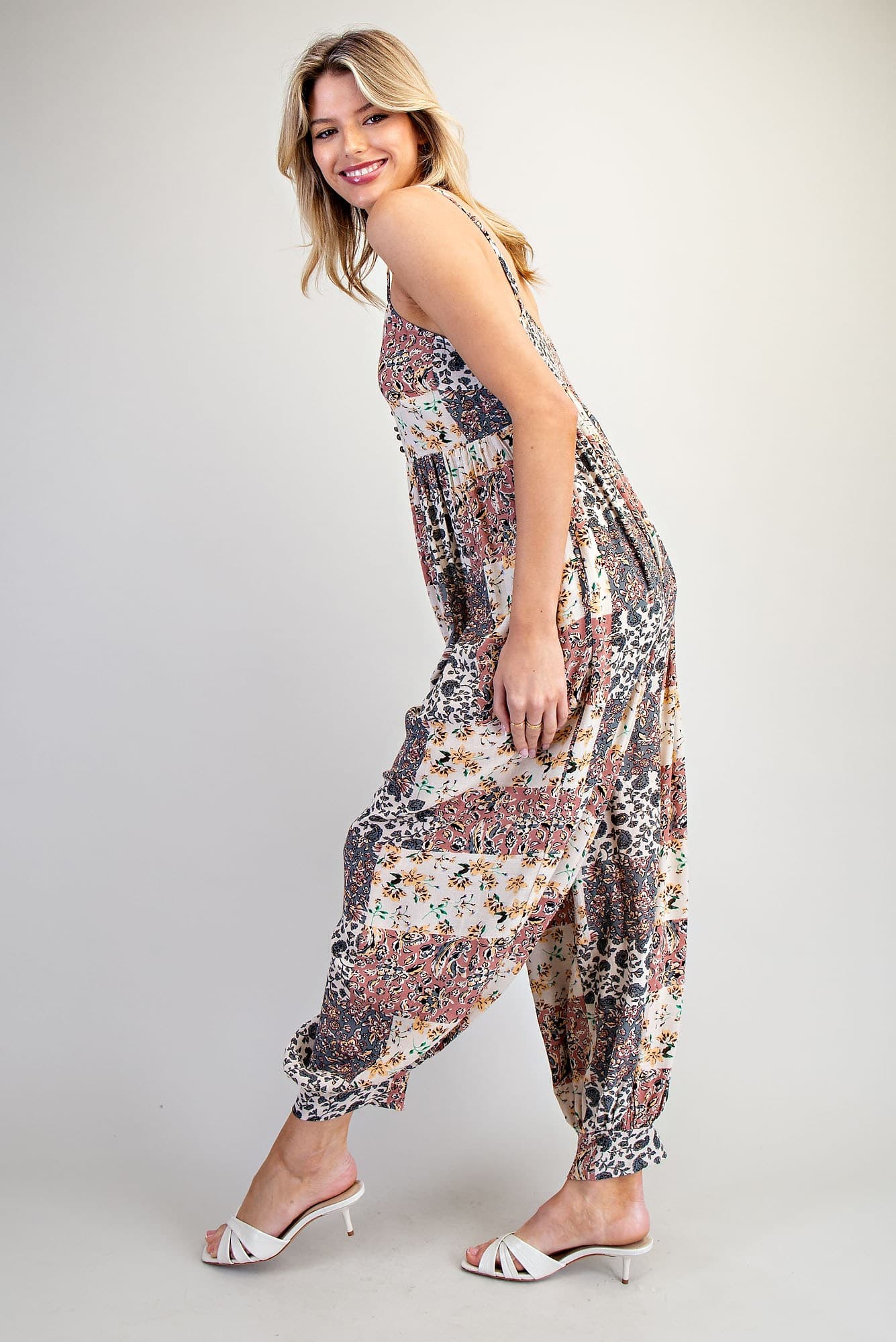 BK13231 - LATE SUMMER GARDEN