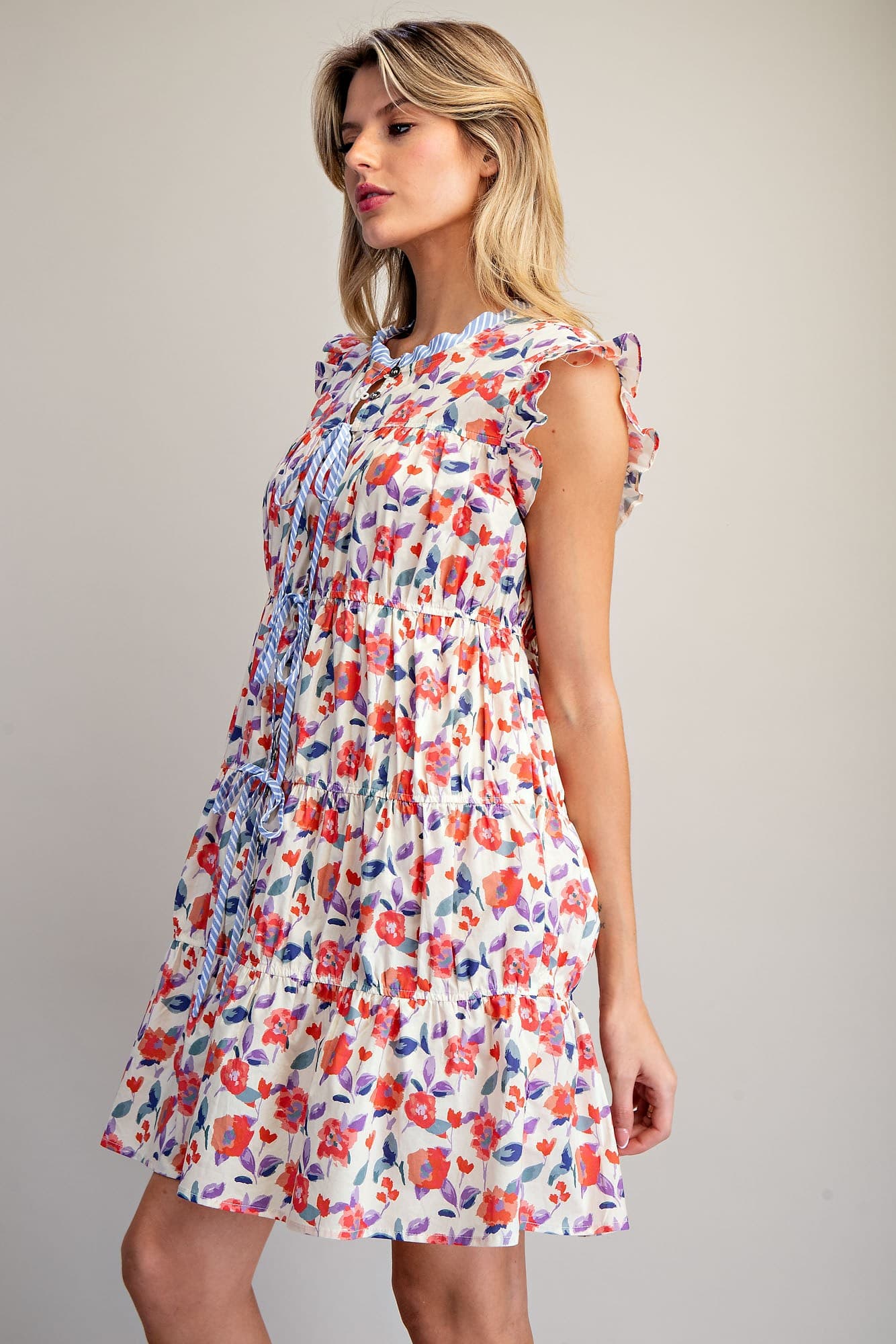 DK14895 - CORAL FLOWER