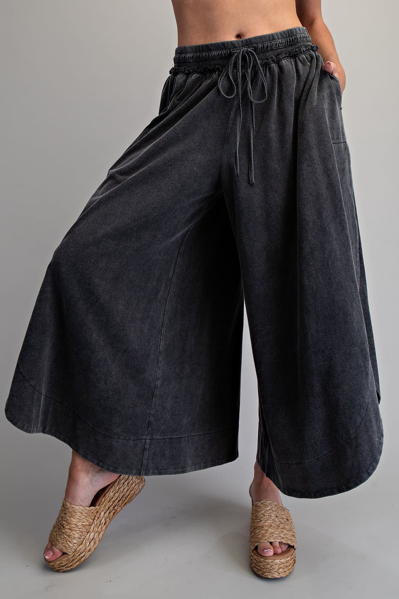 PH15190 - ASH BLACK
