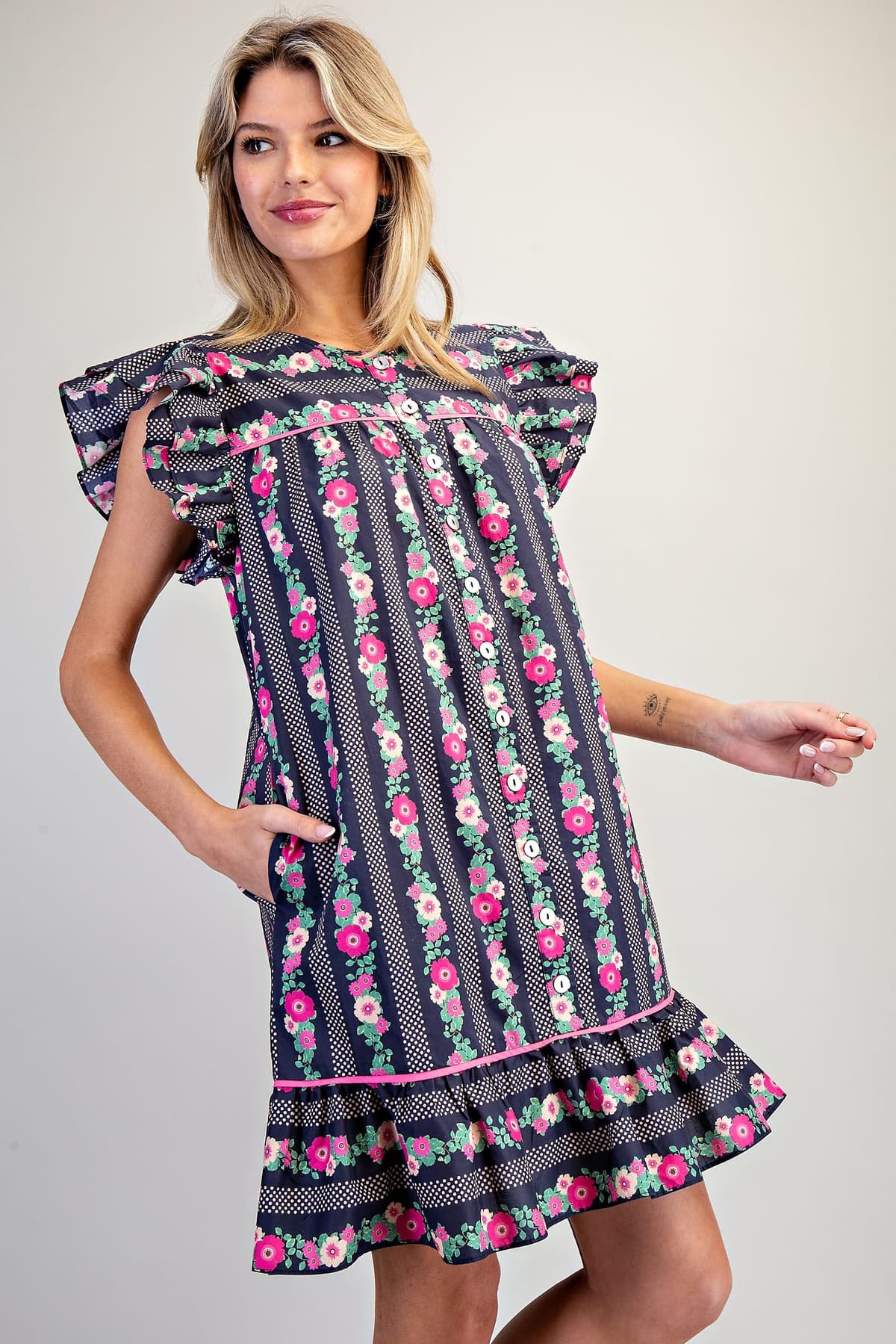 DH15457 - NAVY
