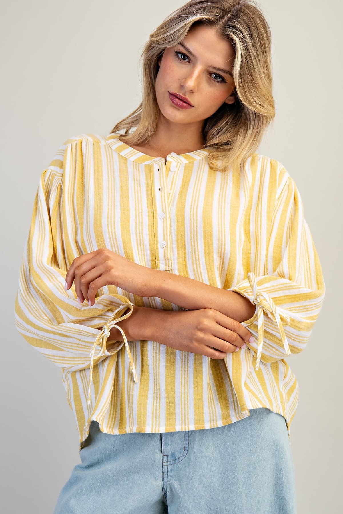 TK14879 - DAISY YELLOW