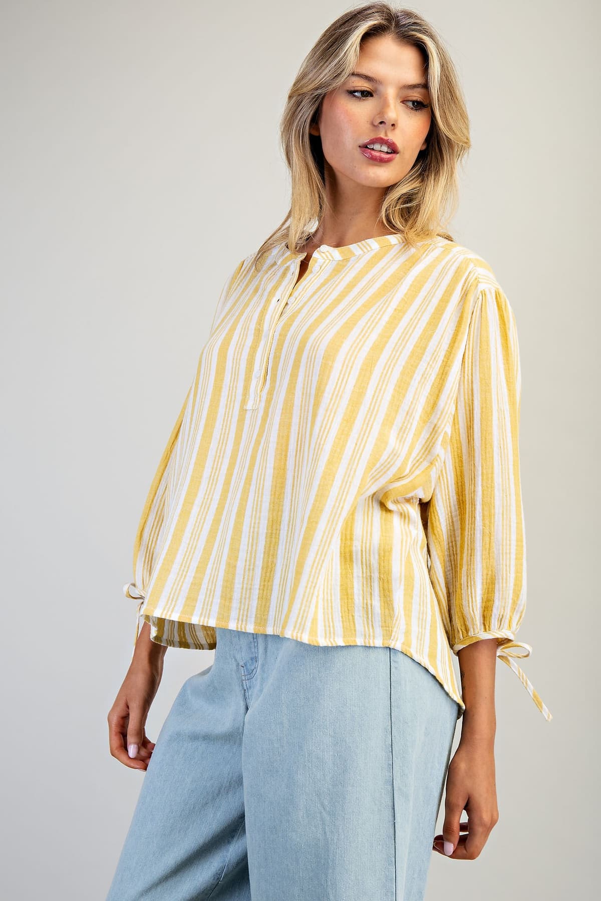 TK14879 - DAISY YELLOW