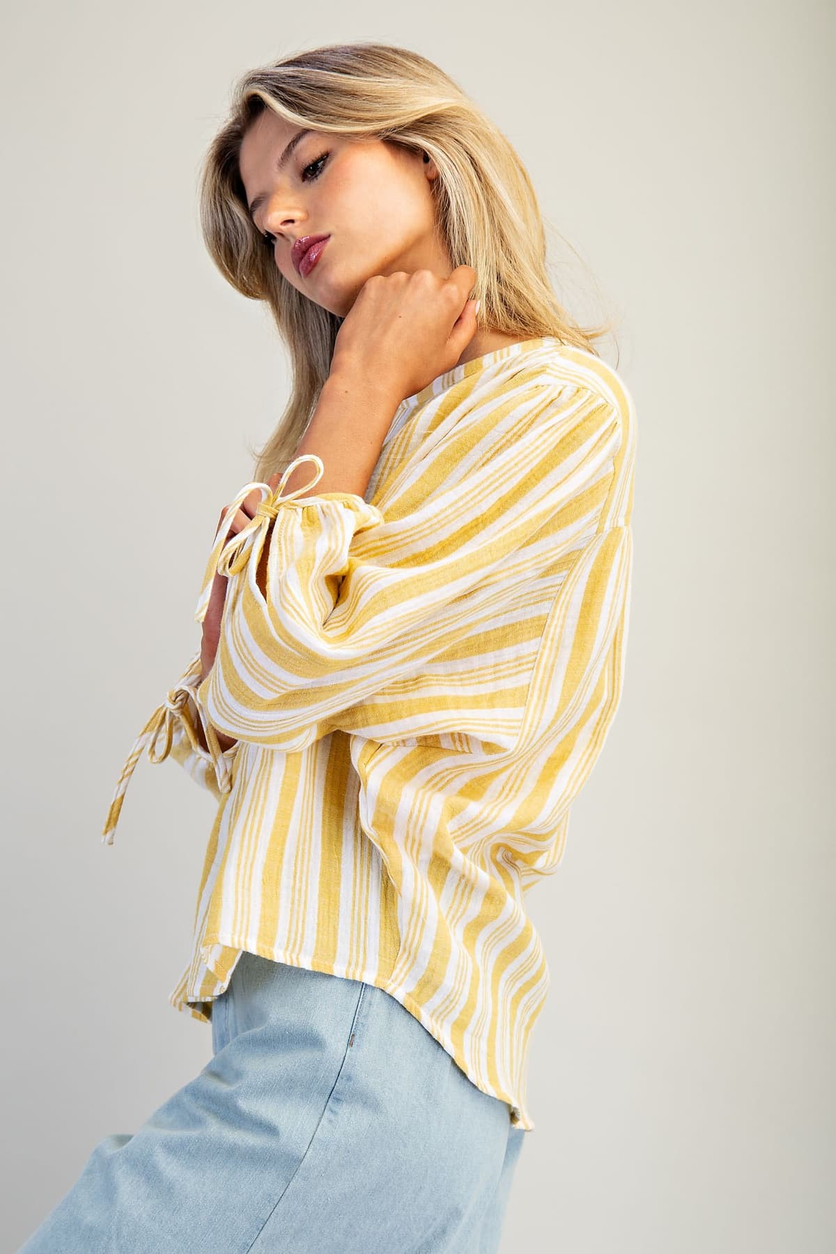 TK14879 - DAISY YELLOW