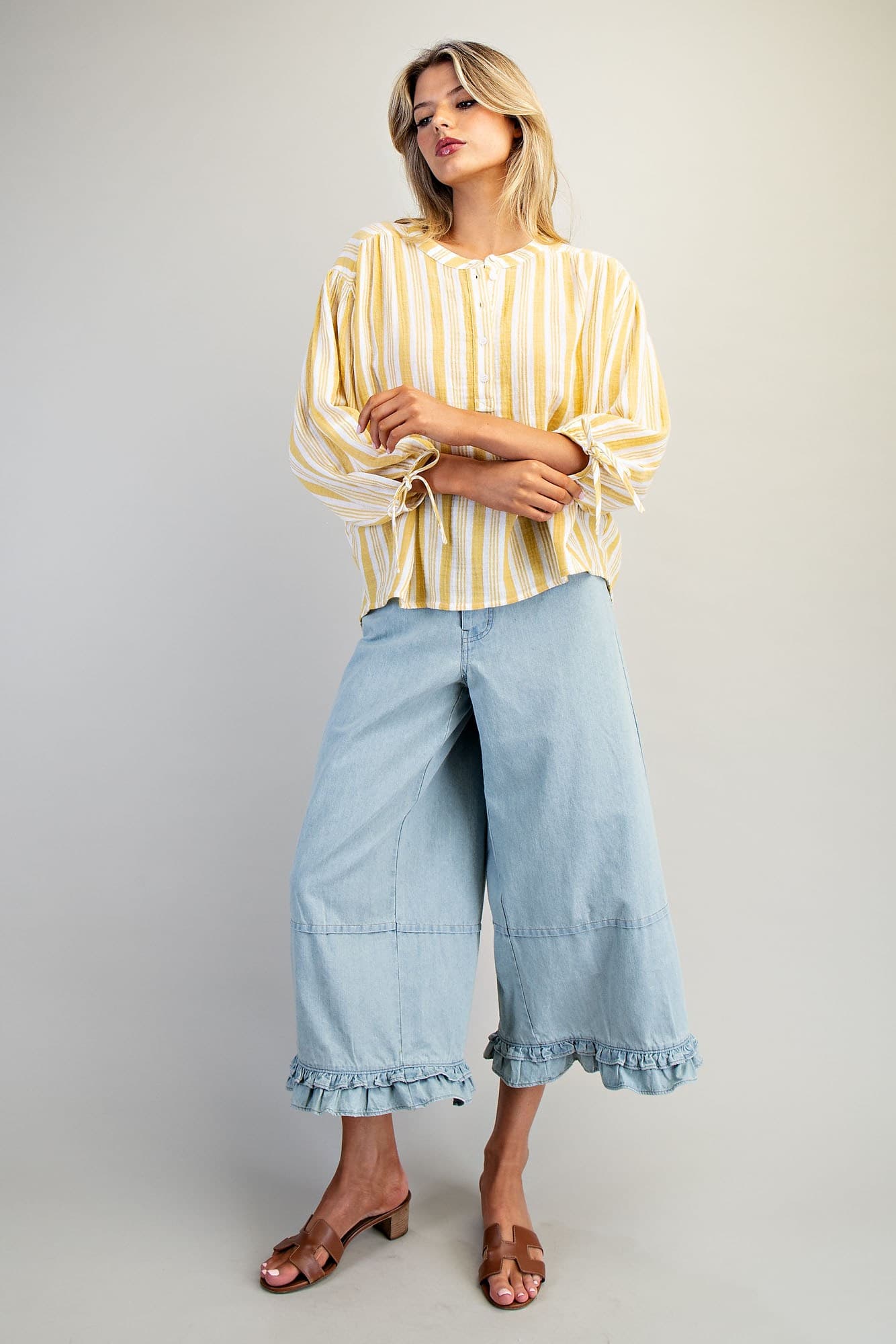 TK14879 - DAISY YELLOW