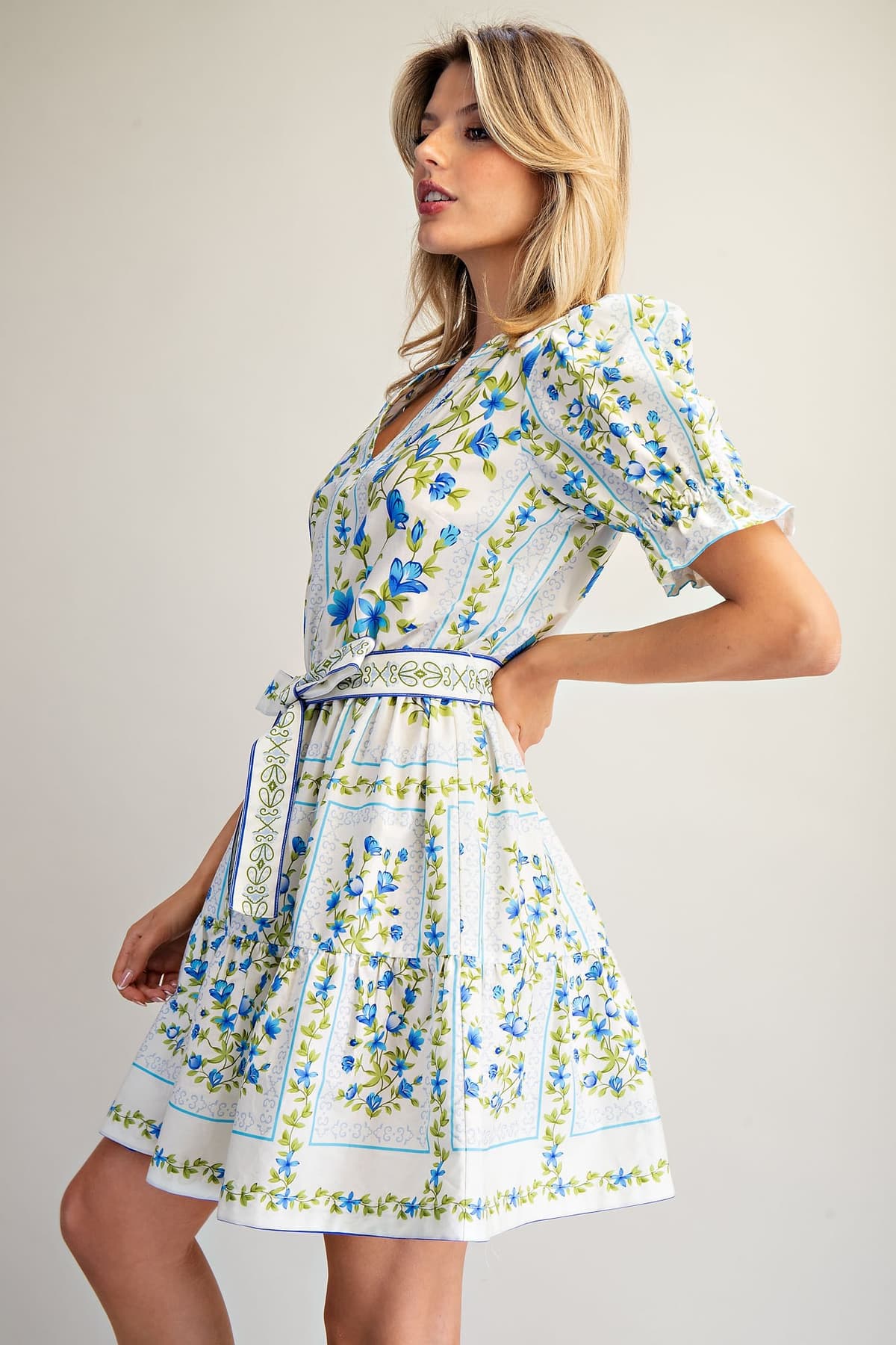DH15294 - BLUEBELL