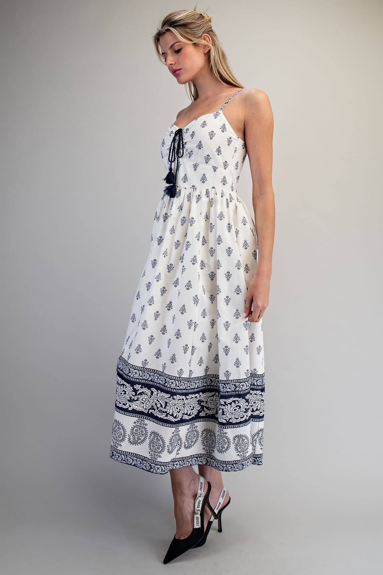 DH15286 - OFF WHITE