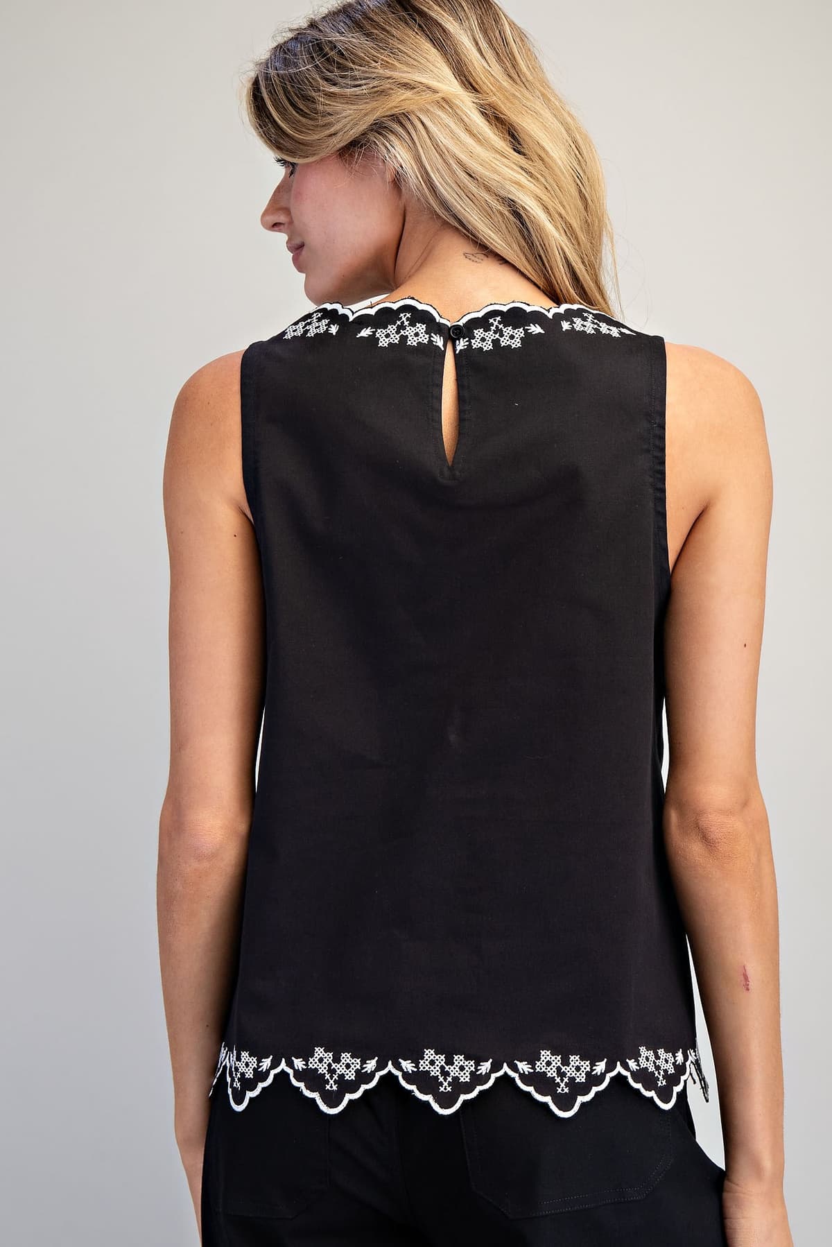 TH15452 - BLACK