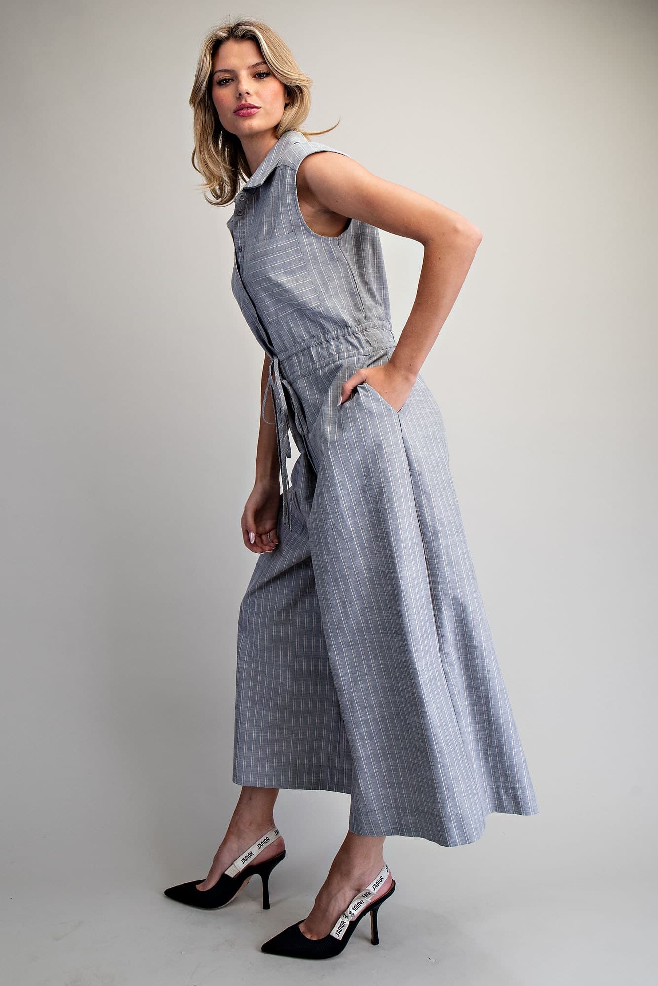 BK14318 - MISTY GRAY