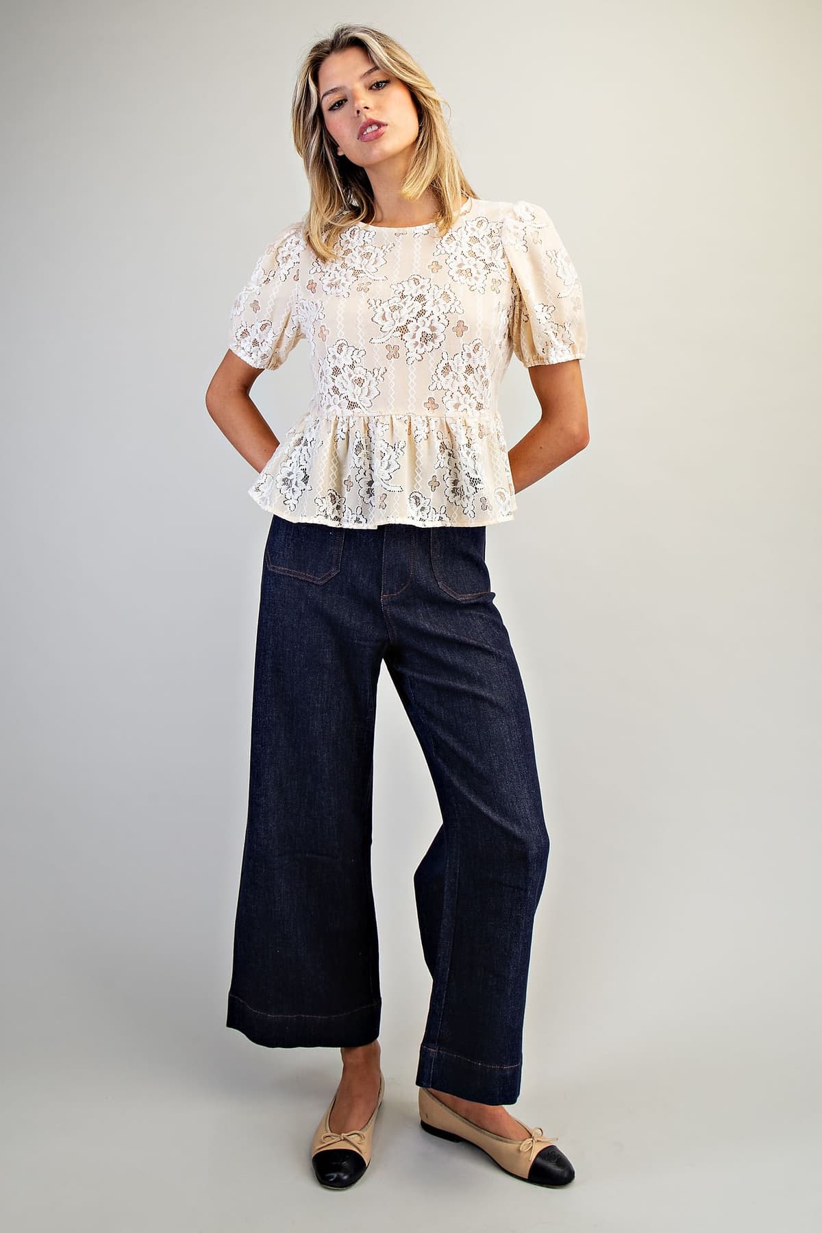 TK14842 - CHAMPAGNE BLOOM