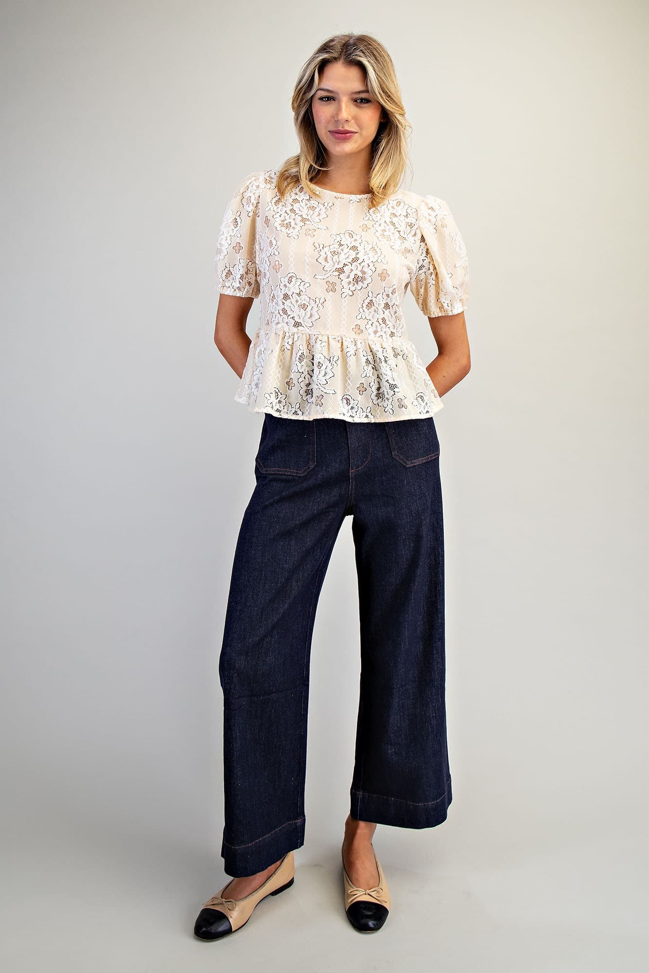 TK14842 - CHAMPAGNE BLOOM
