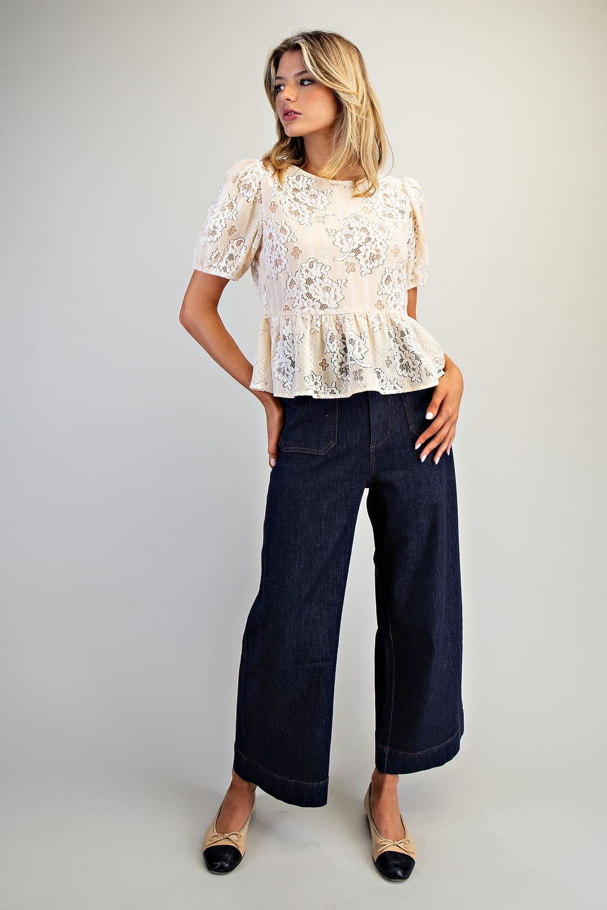TK14842 - CHAMPAGNE BLOOM