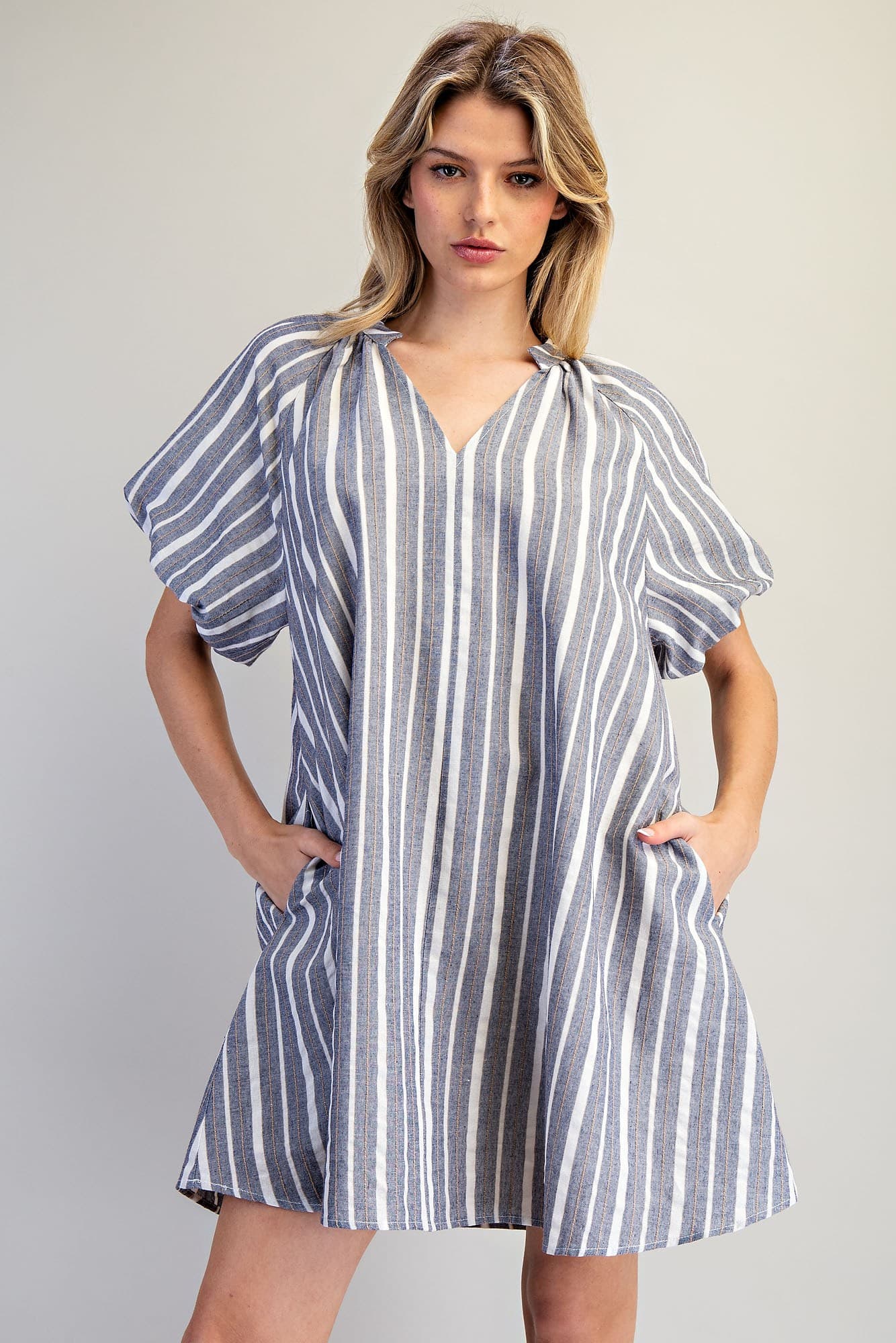 DK14679 - BLUE GRAY