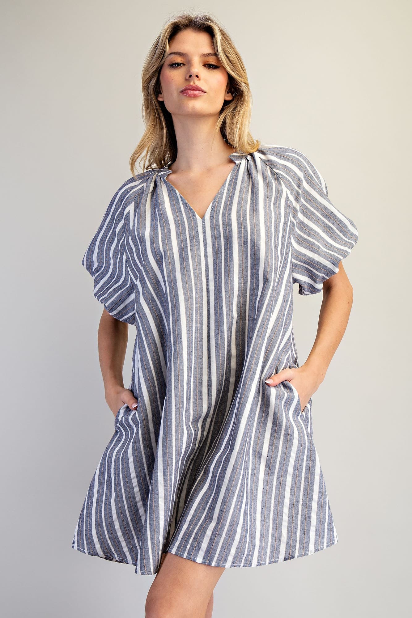 DK14679 - BLUE GRAY