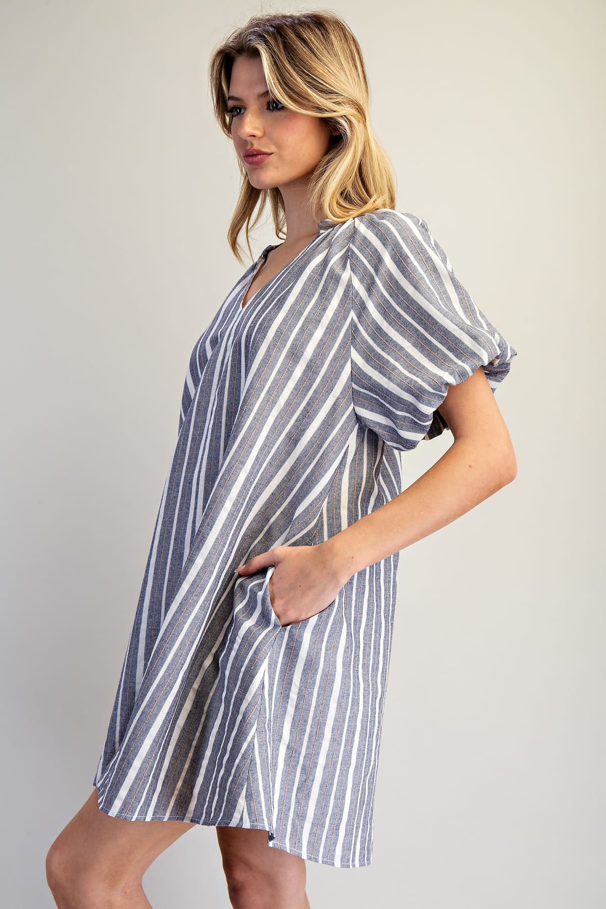 DK14679 - BLUE GRAY