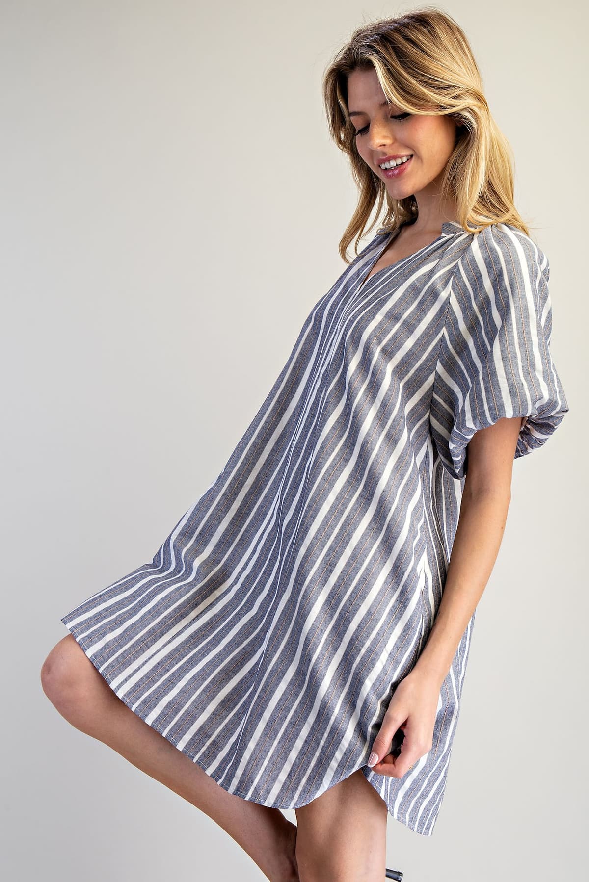DK14679 - BLUE GRAY