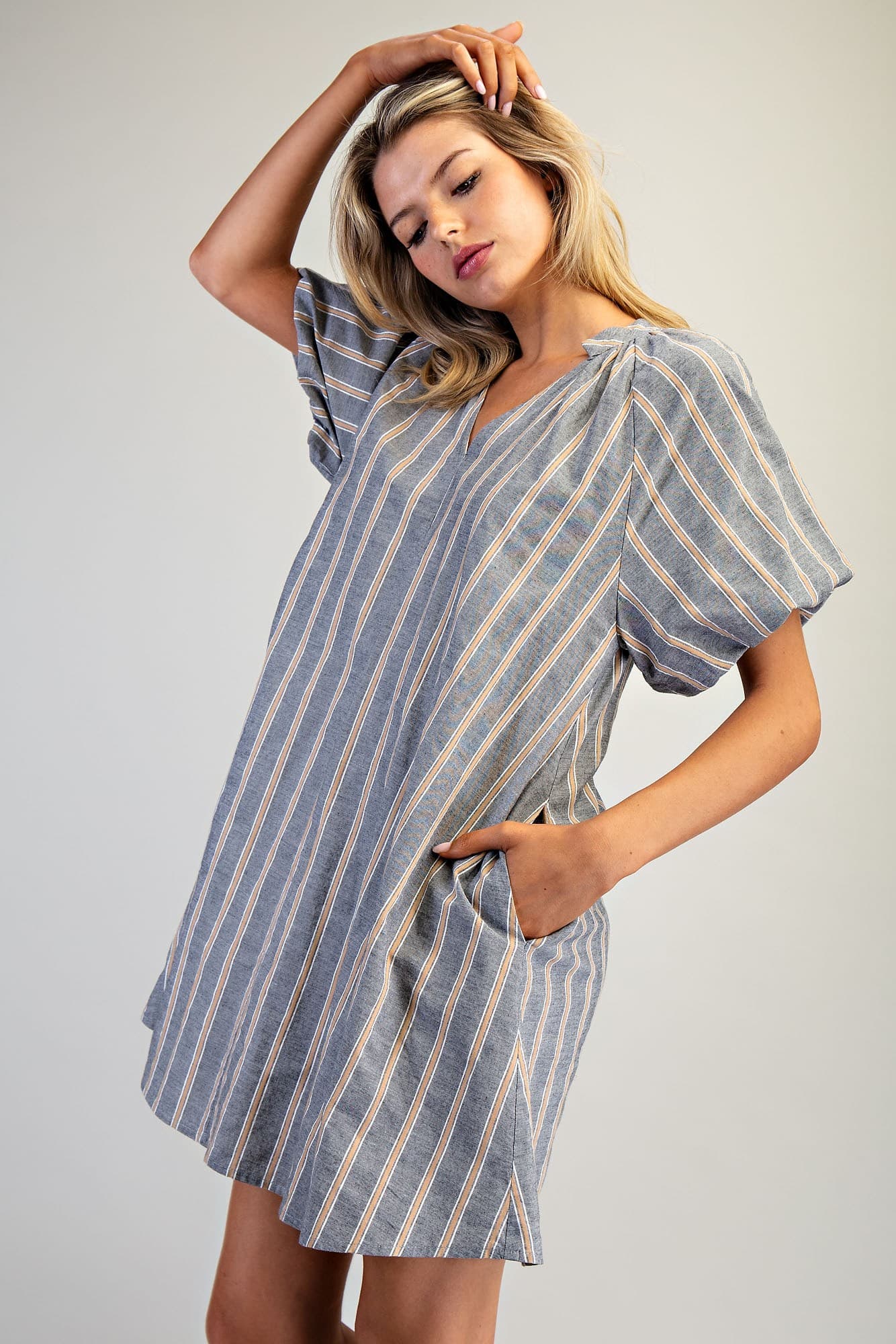 DK14680 - MOON GRAY