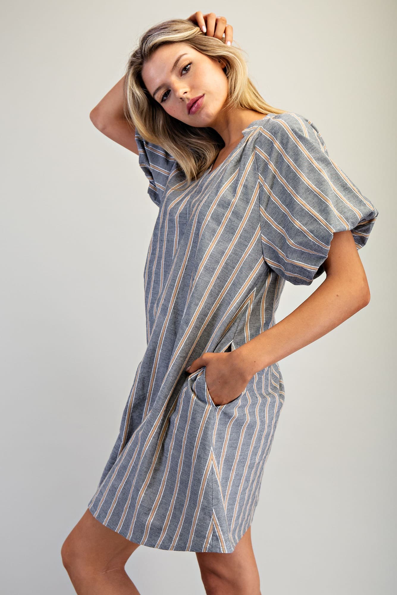 DK14680 - MOON GRAY
