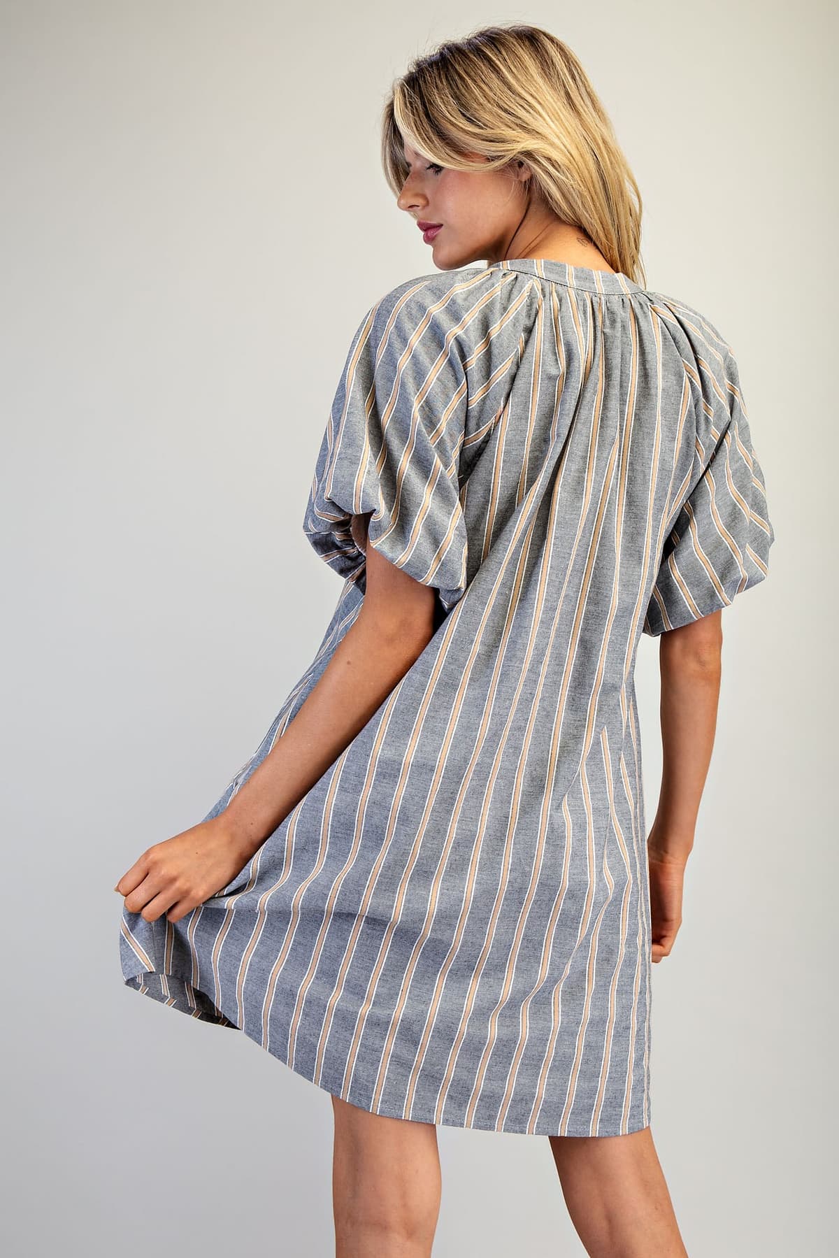 DK14680 - MOON GRAY