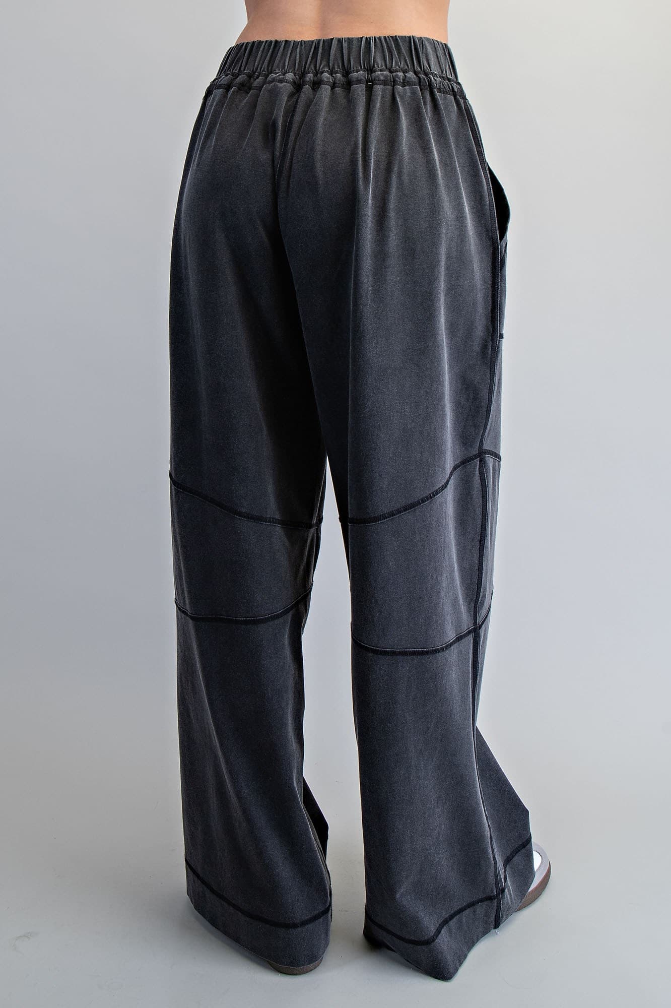 PK14769 - ASH BLACK