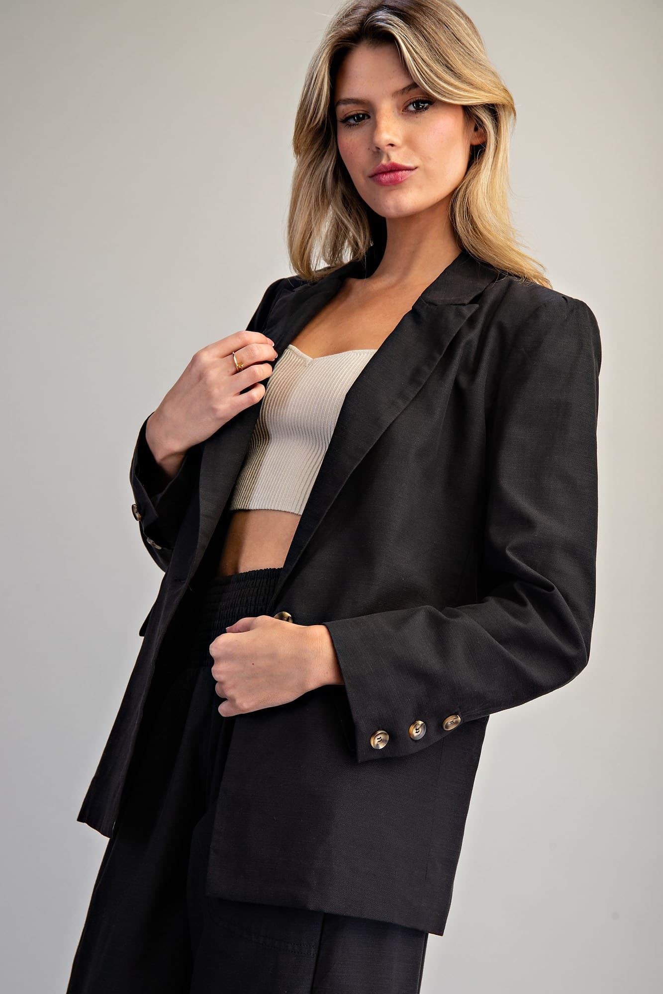 JK14886 - BLACK