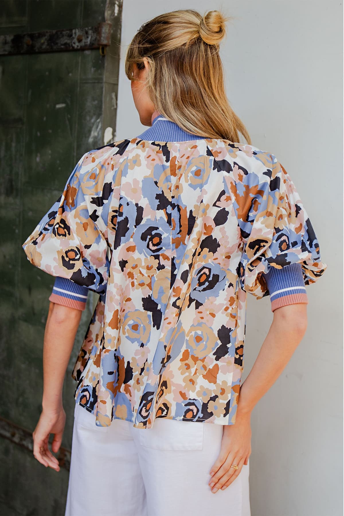 TH15448 - RETRO FLORAL