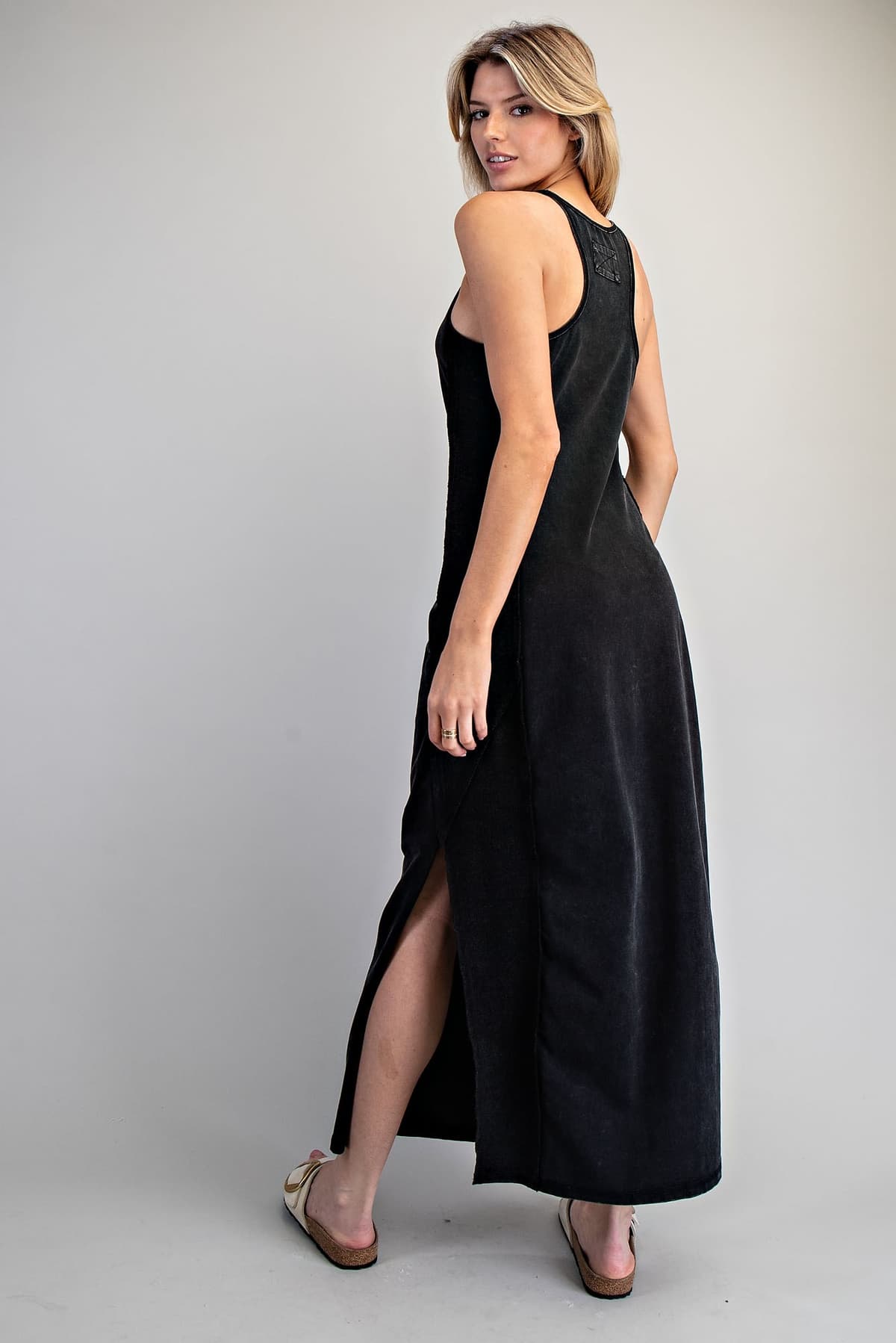 DK14762 - ASH BLACK