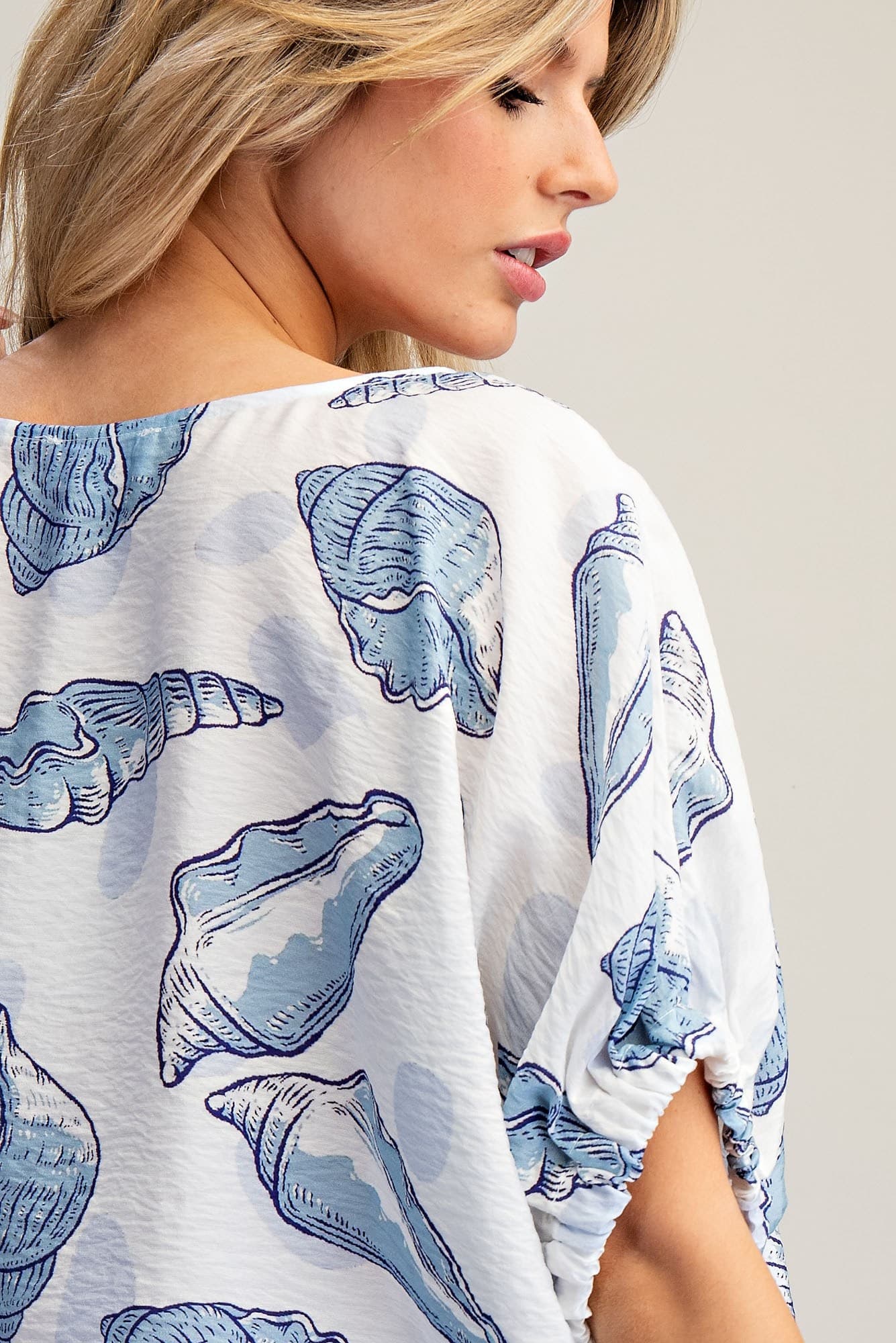 TH15454 - SEASHELL WHITE