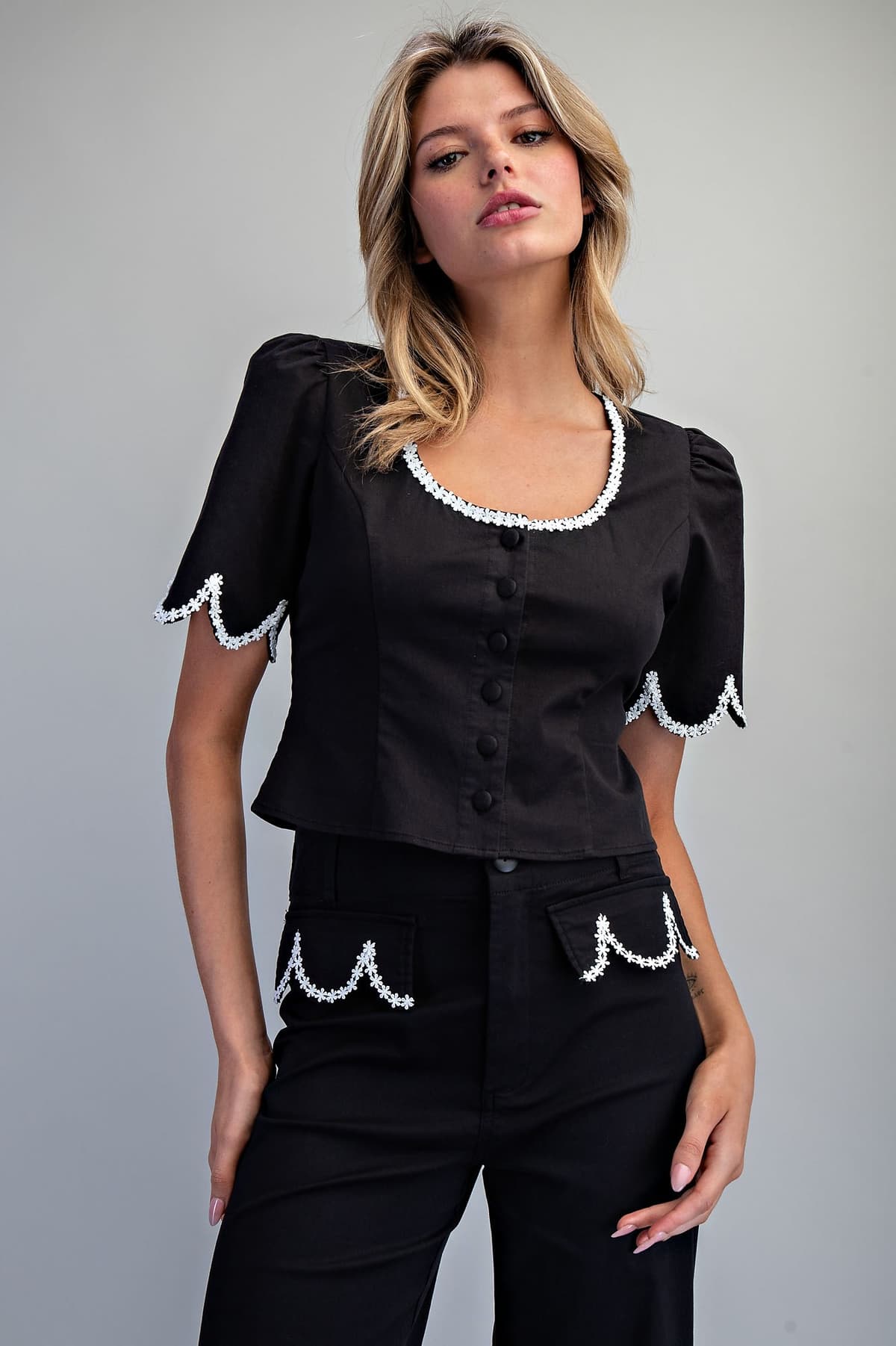 TH15559 - BLACK