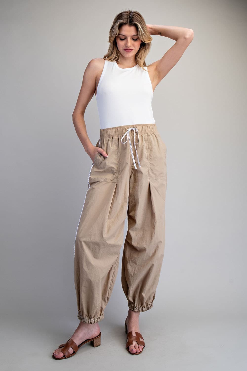 BH15359 - TAUPE