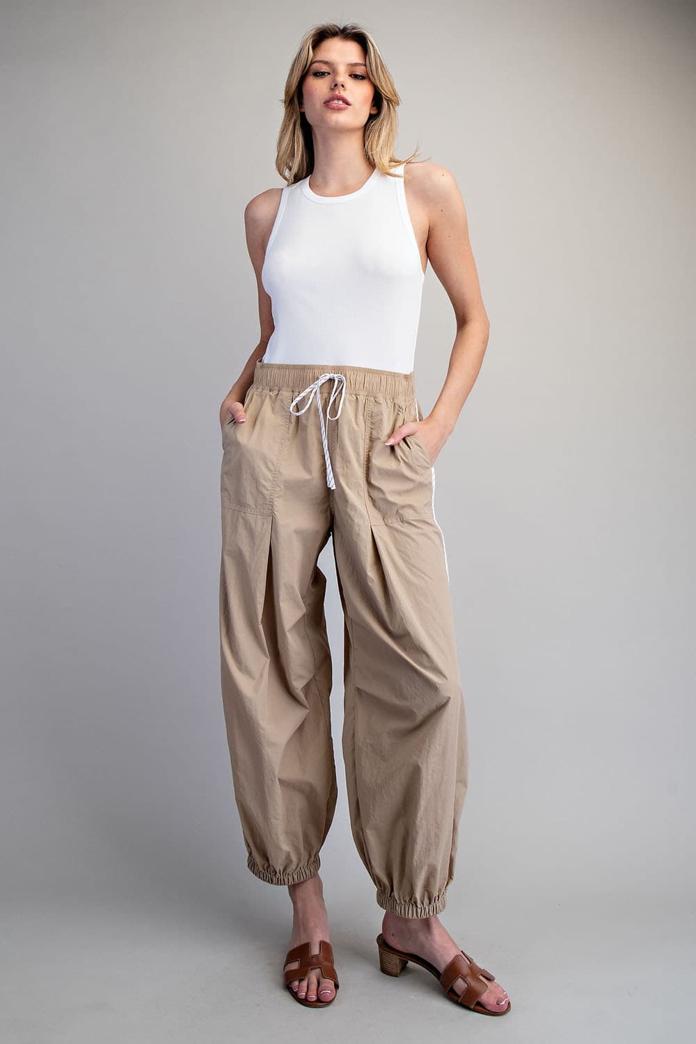 BH15359 - TAUPE