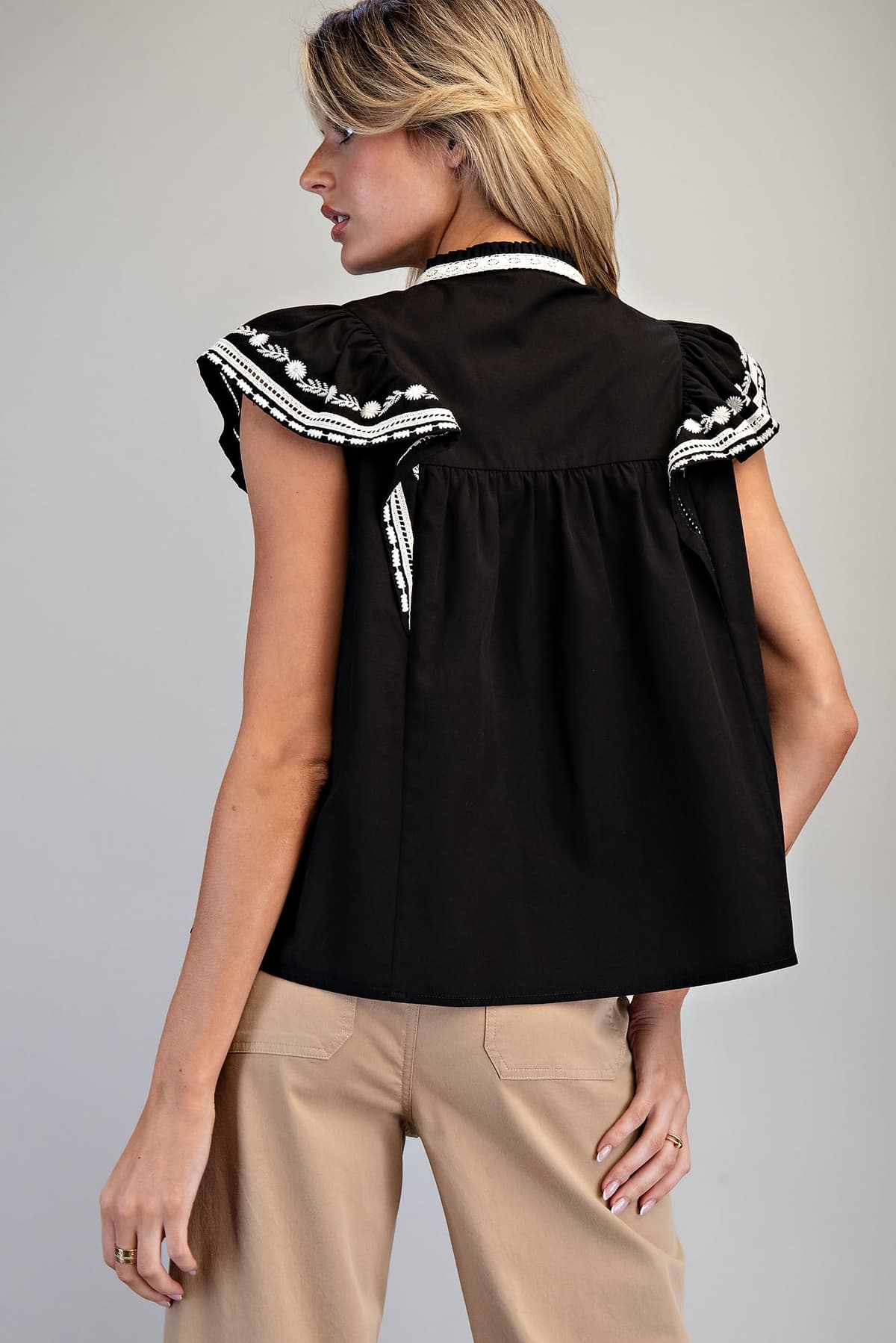 TH15520 - BLACK