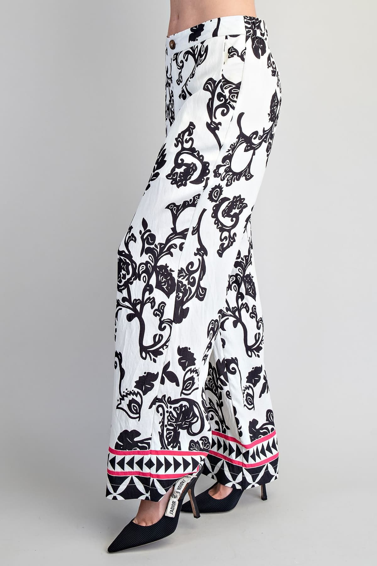 PK14718 - BLACK