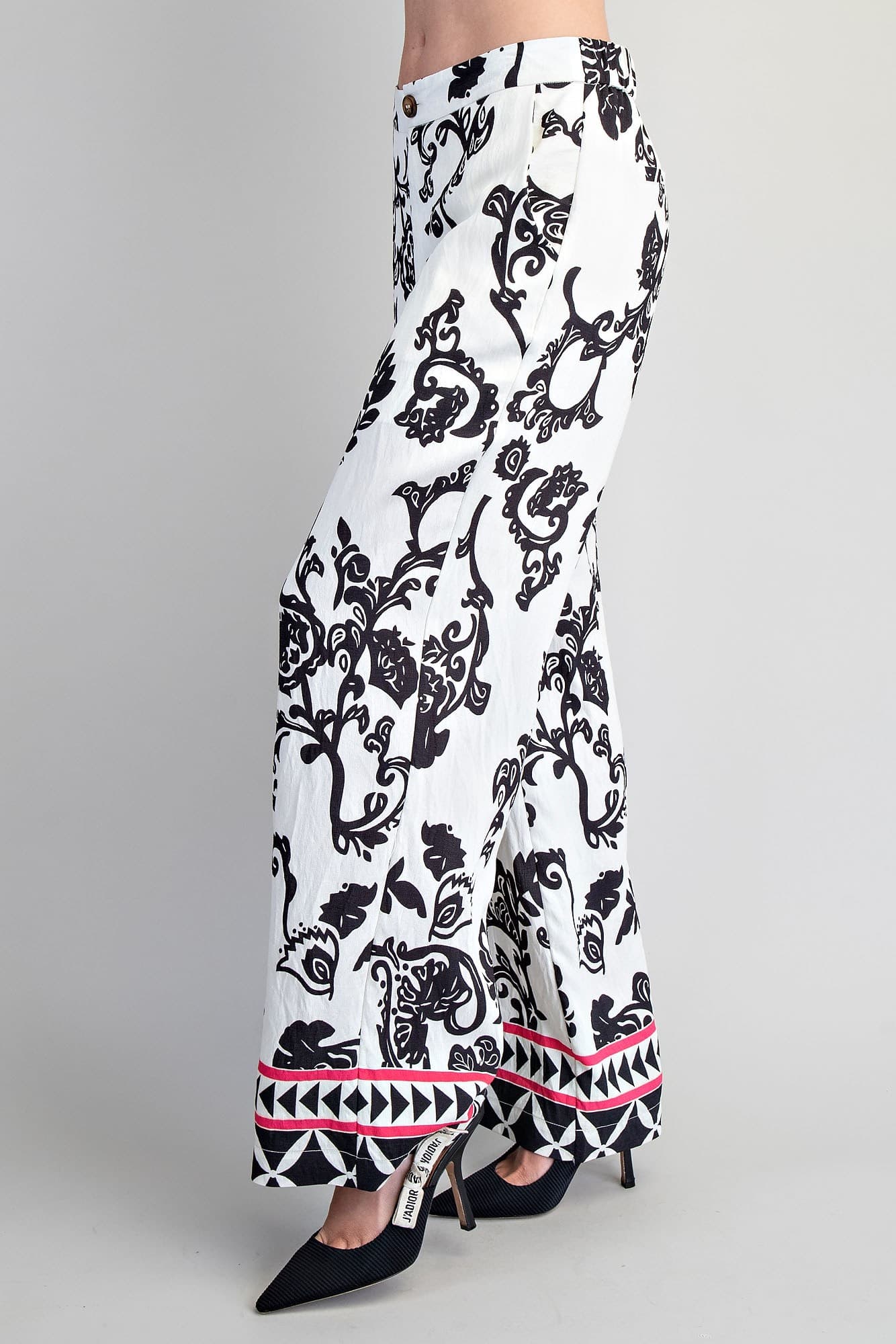 PK14718 - BLACK