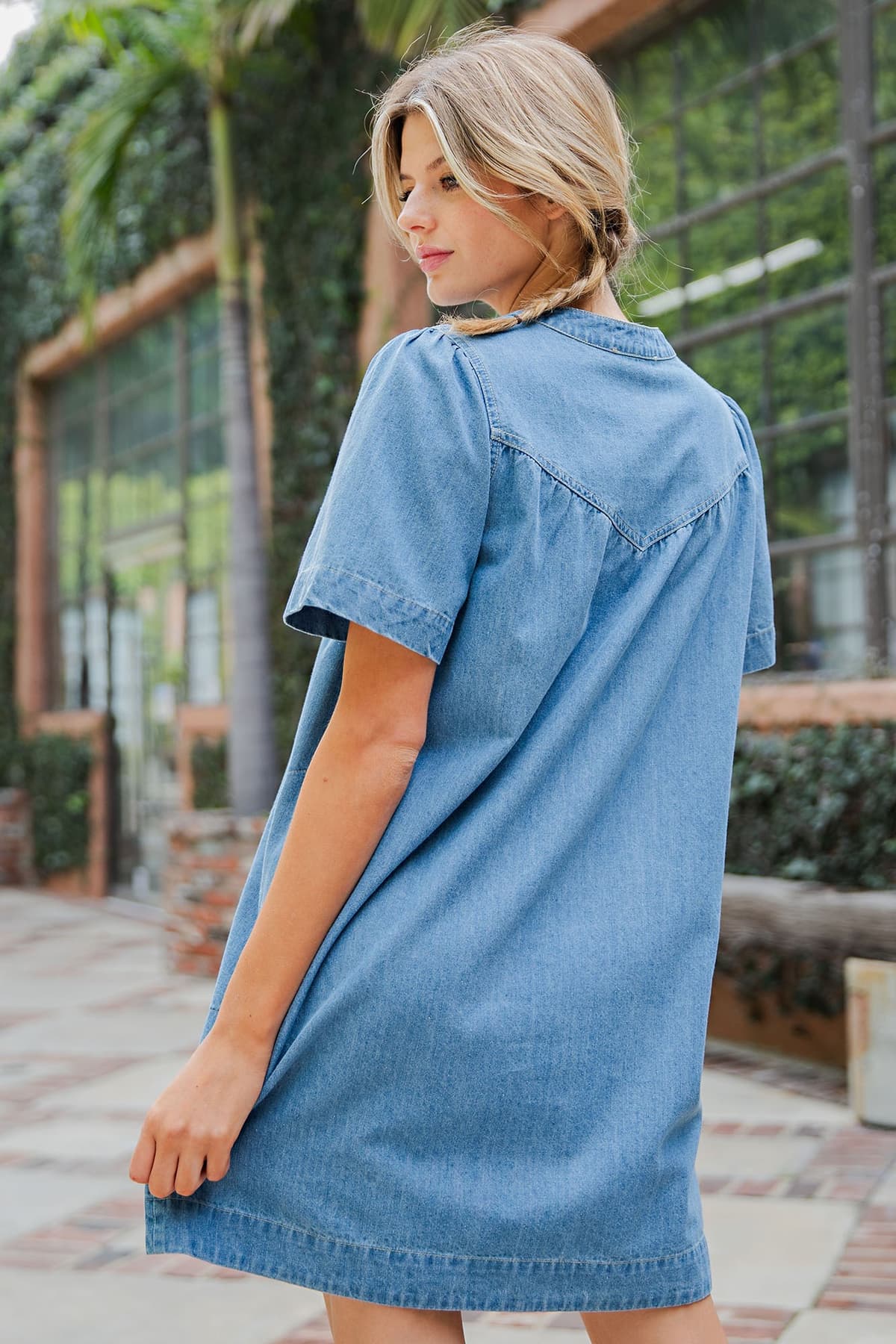 DH15669 - DENIM
