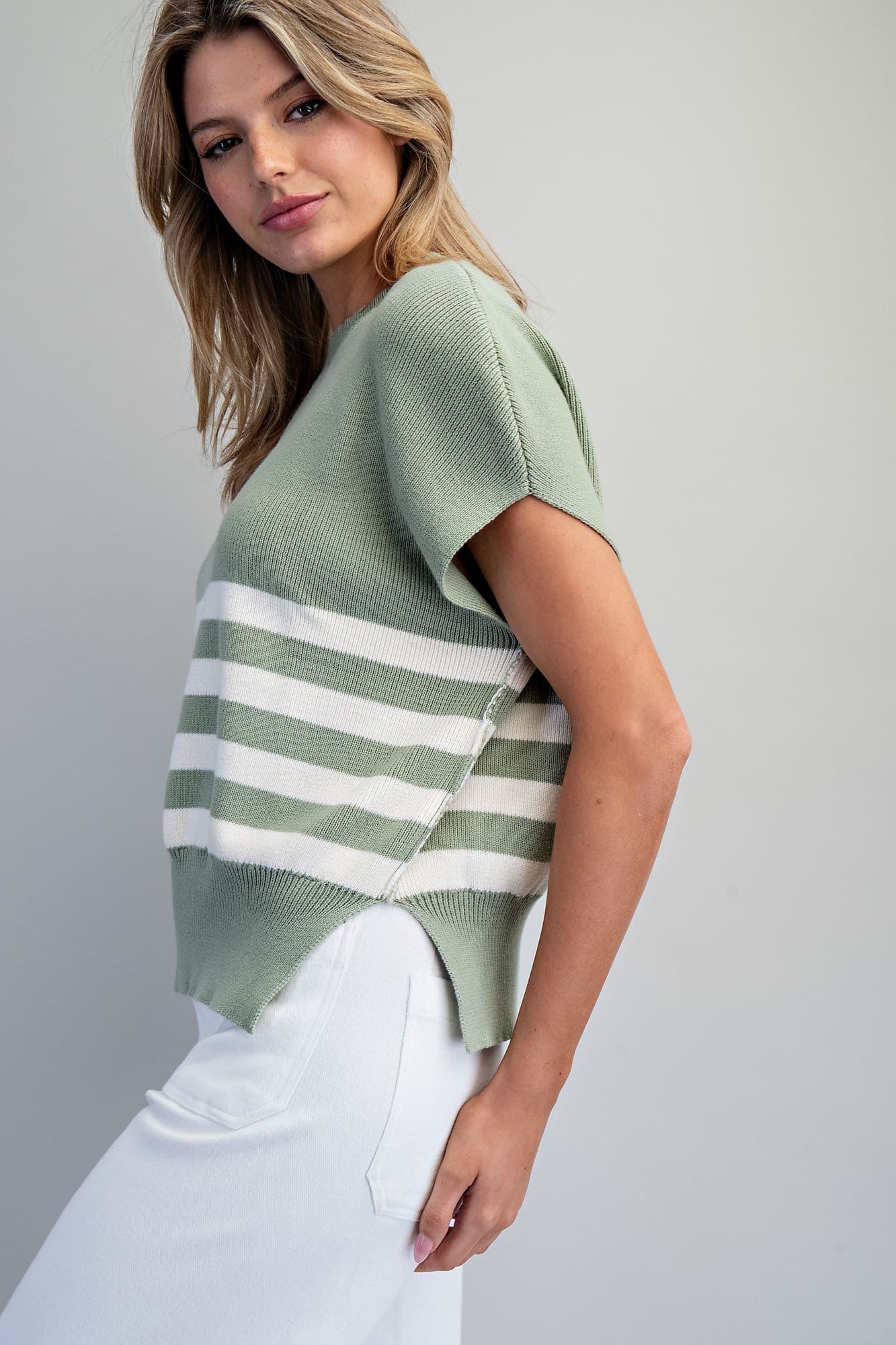 SH15418 - CELADON GREEN