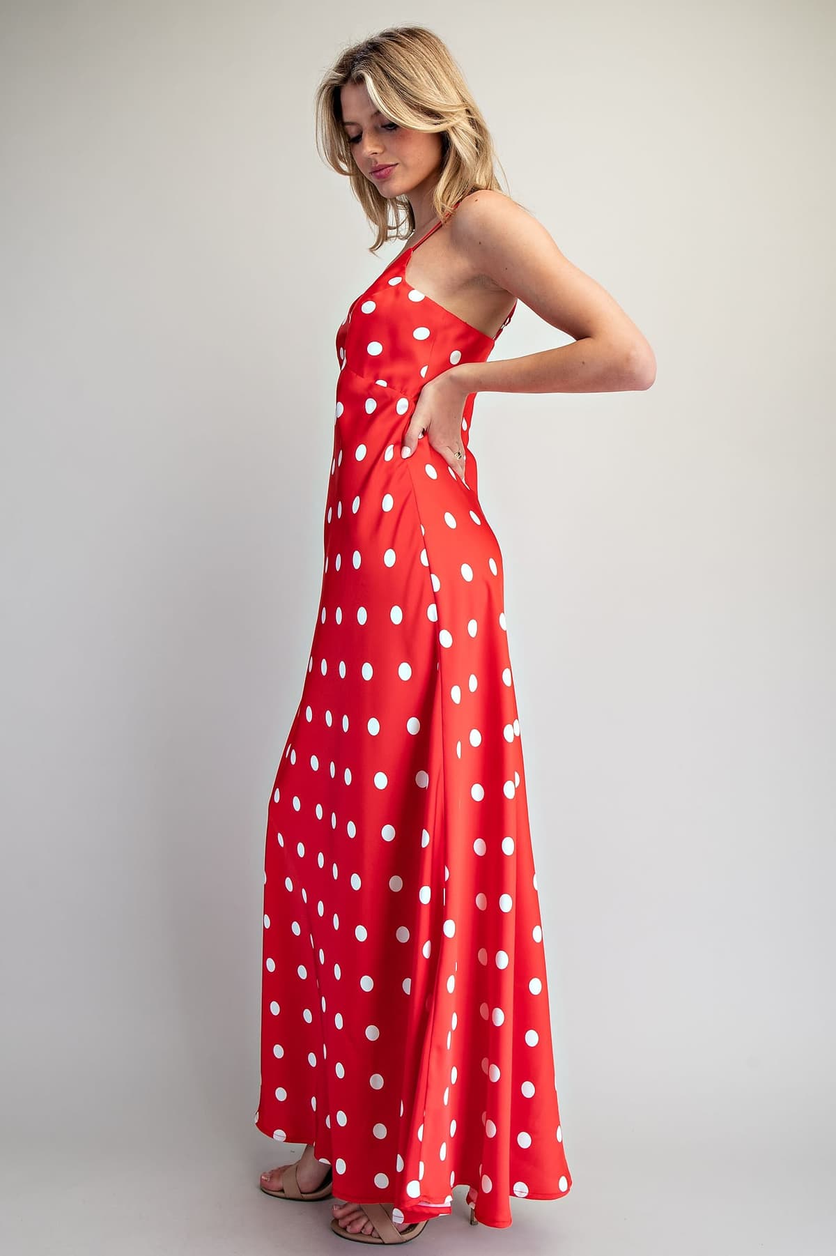 DH15672 - RED