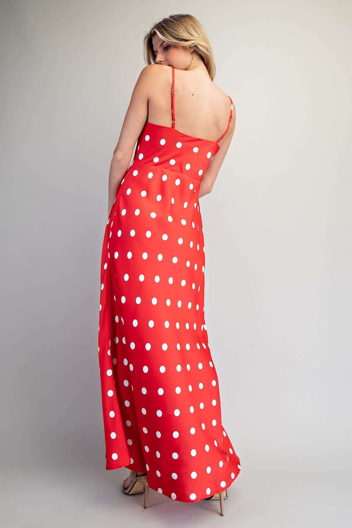 DH15672 - RED