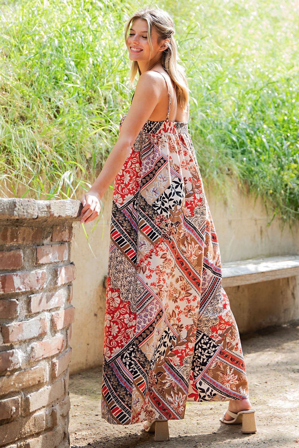 BK14821 - RUST FLARE