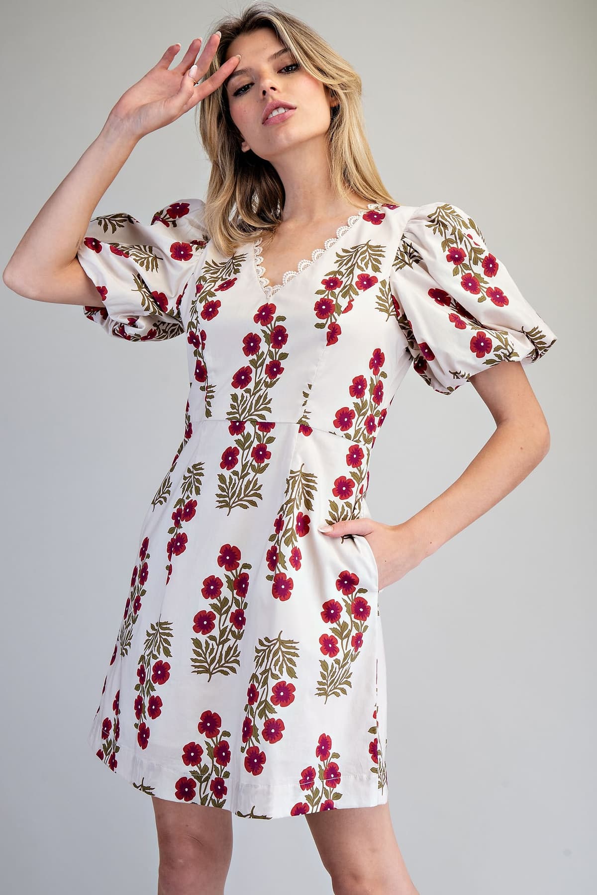 DH15577 - RASPBERRY CREAM