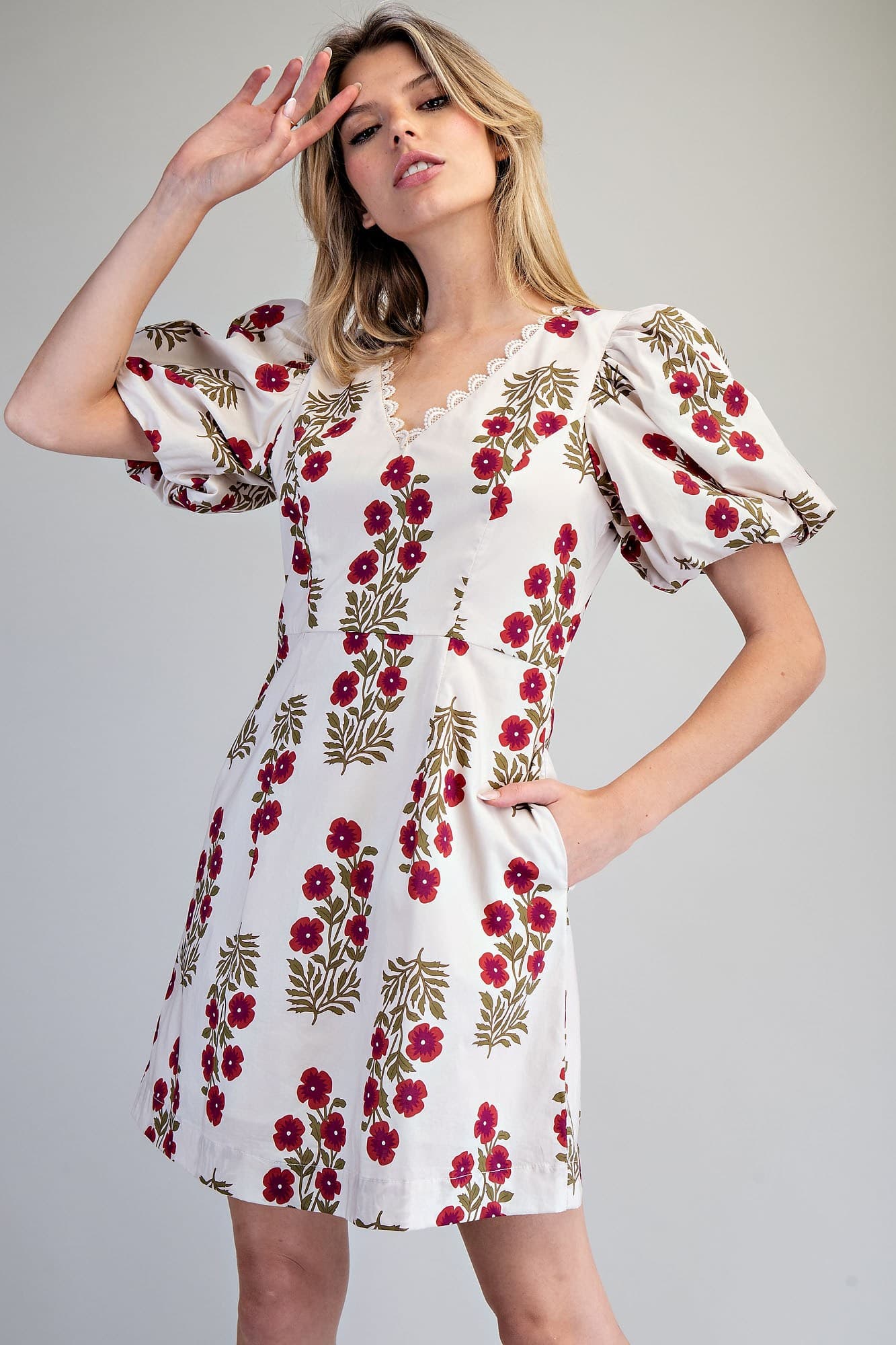 DH15577 - RASPBERRY CREAM