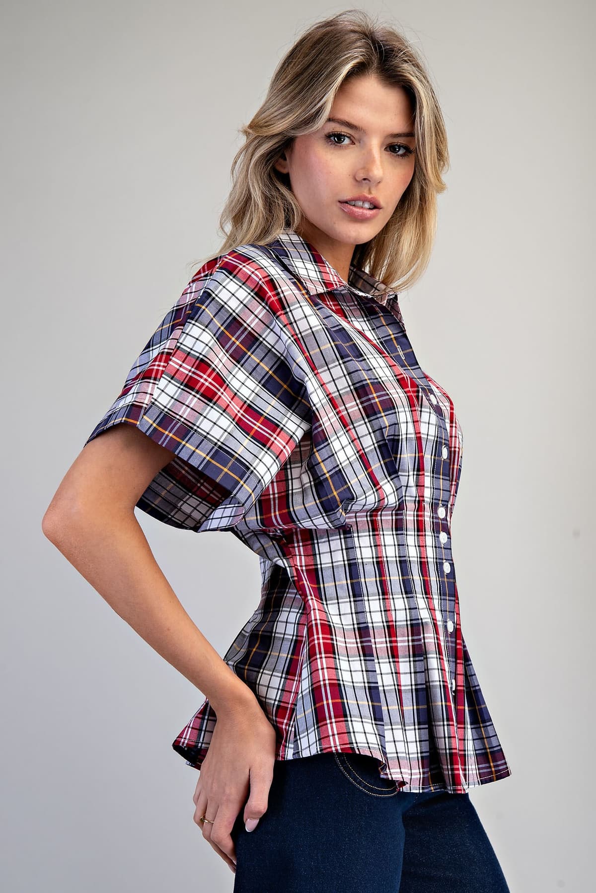 TK16041 - CHERRY RED