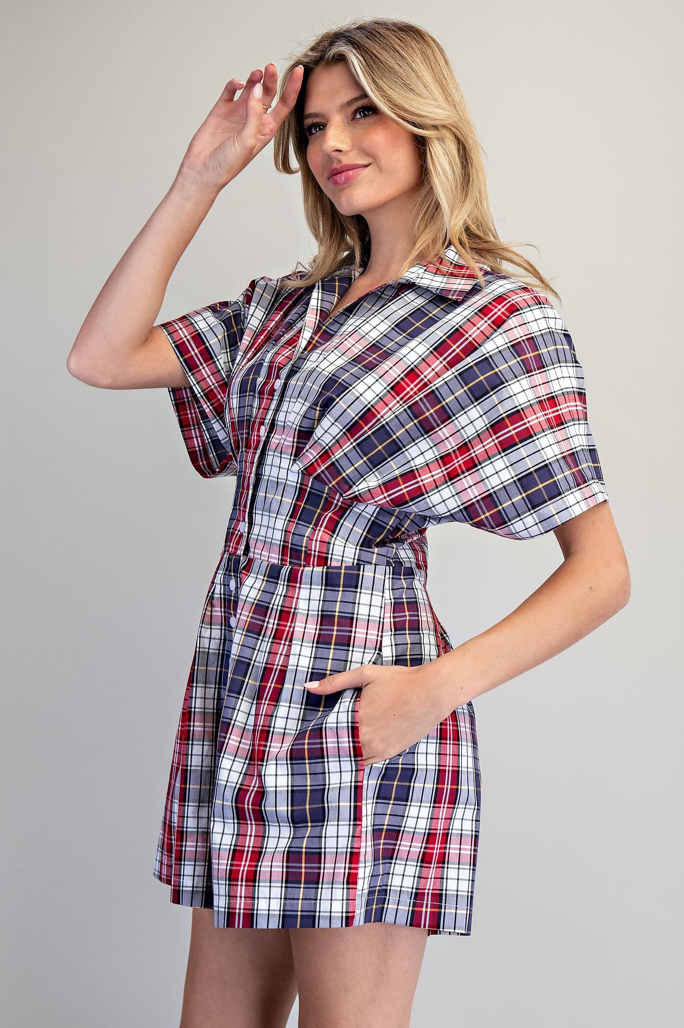 BK16043 - CHERRY RED