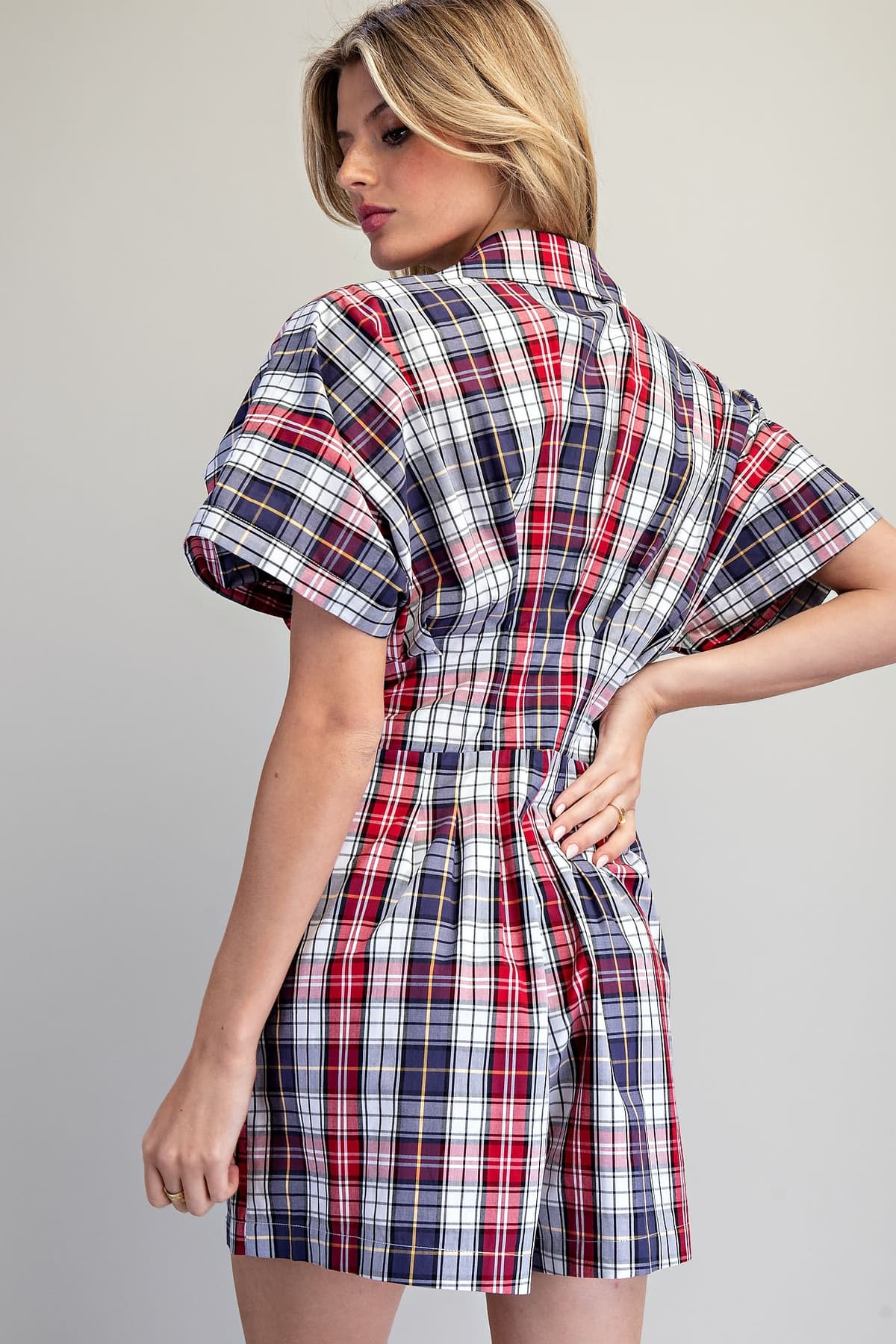 BK16043 - CHERRY RED