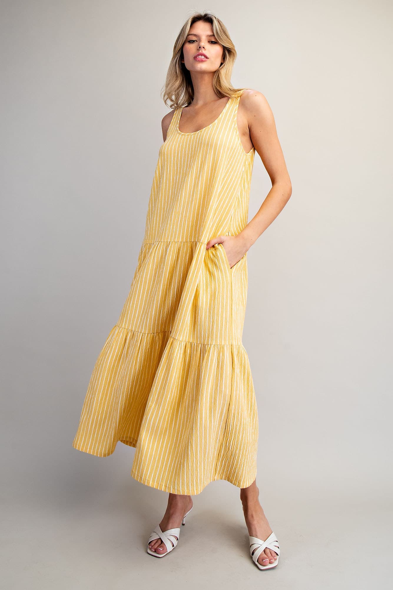 DK14736 - LEMON MOUSSE