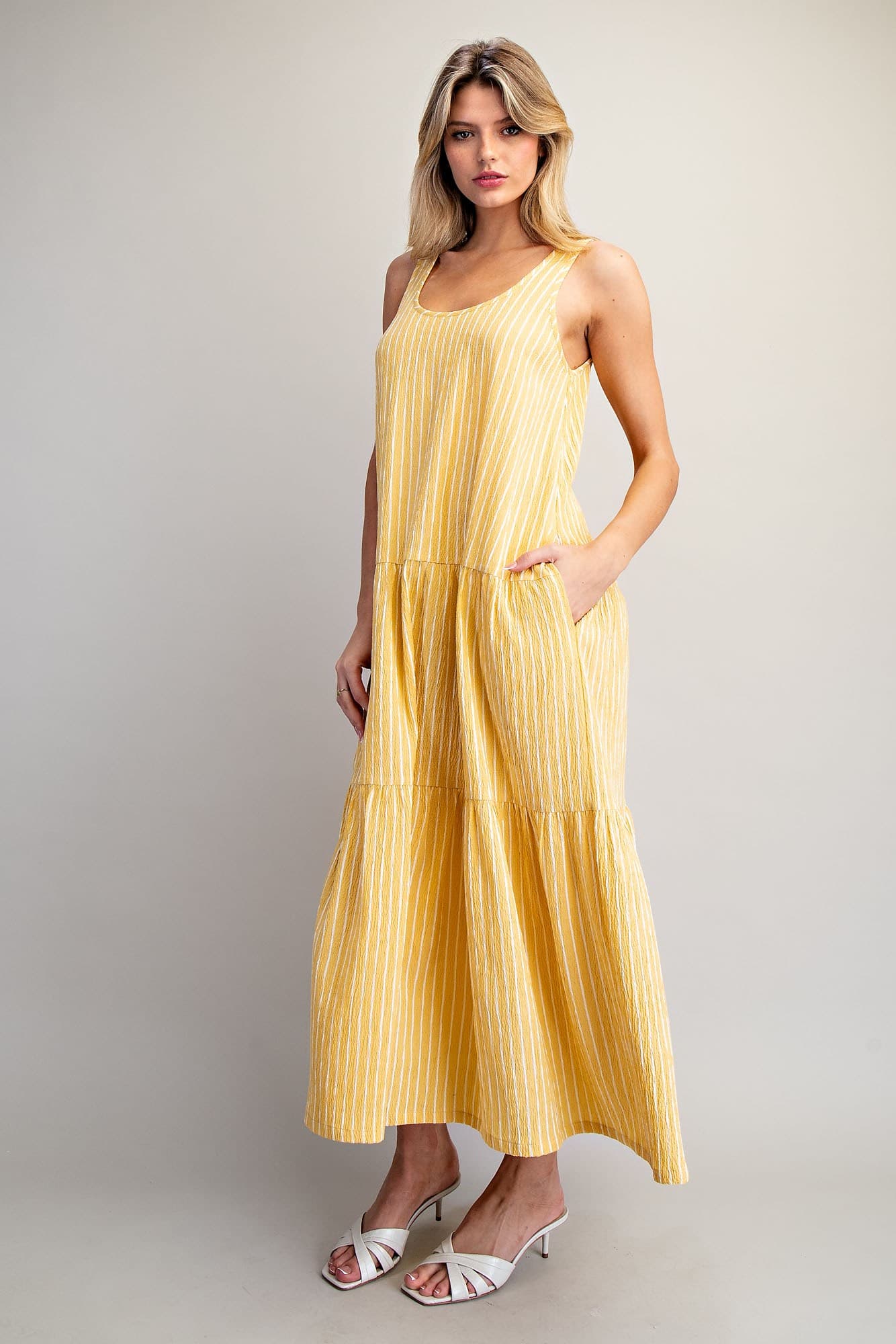 DK14736 - LEMON MOUSSE