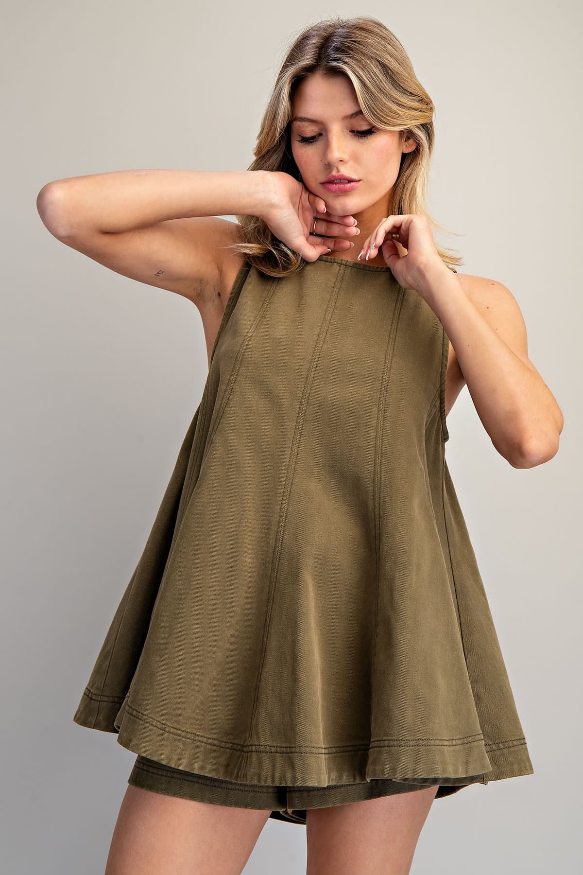 TH15675 - OLIVE