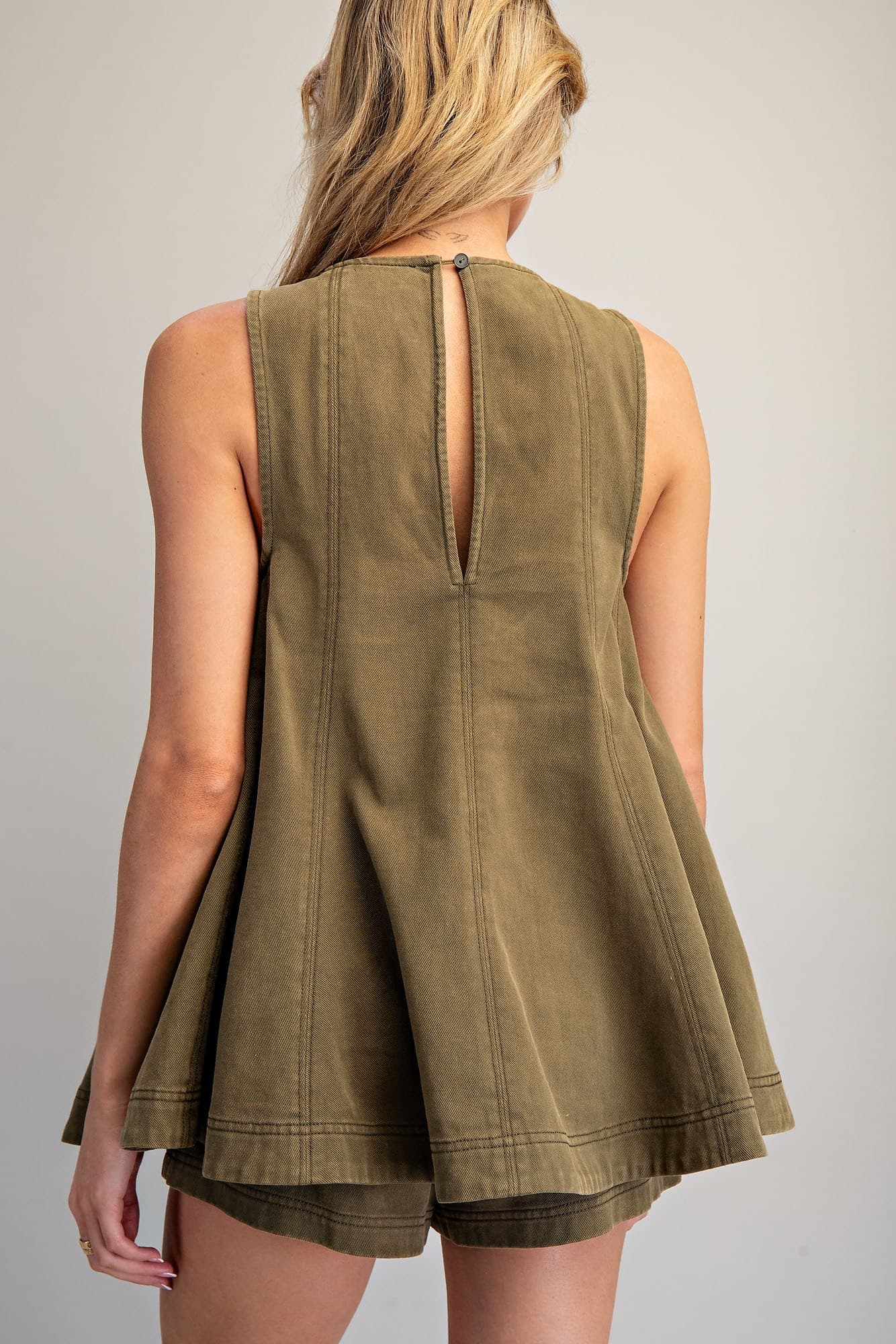 TH15675 - OLIVE