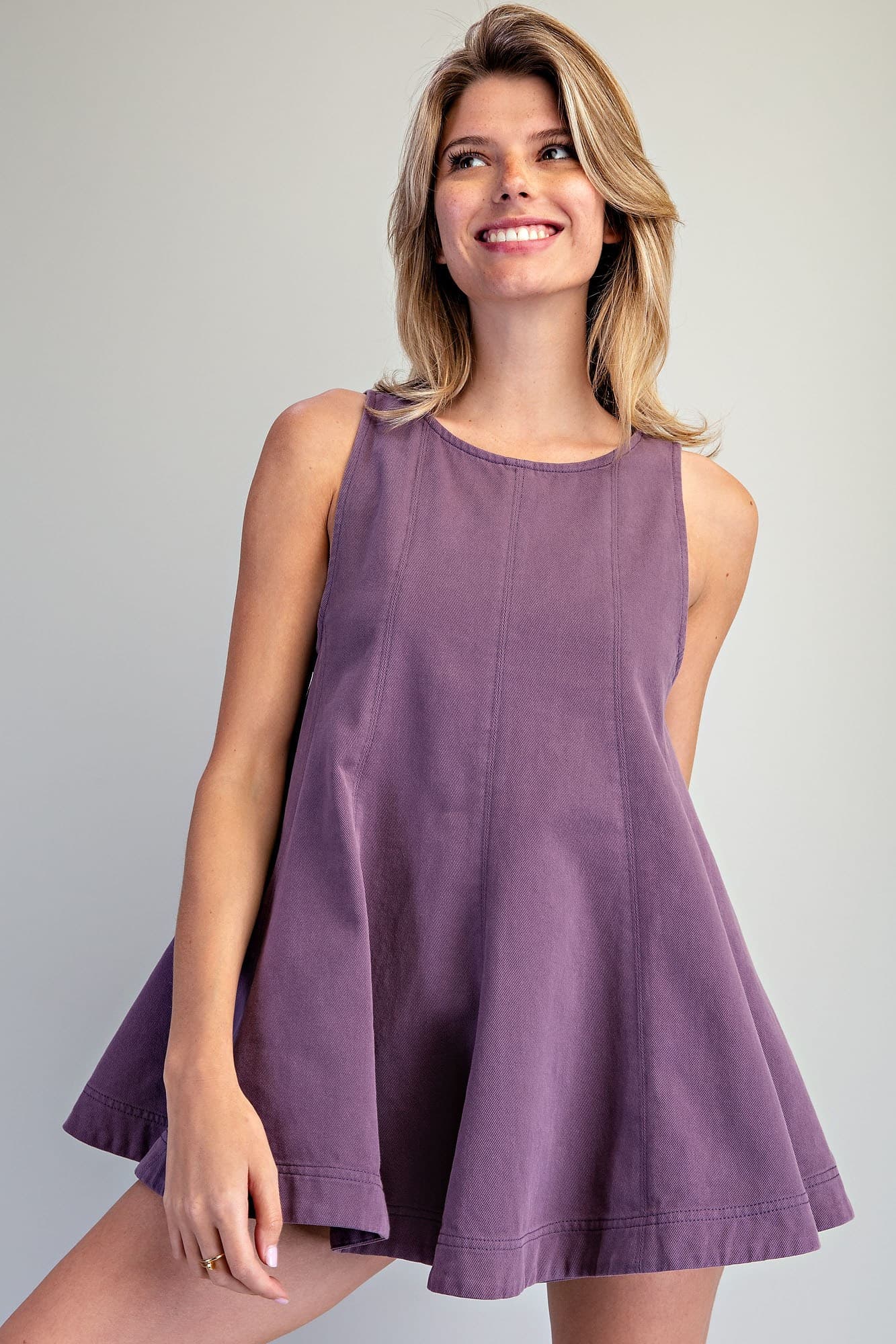 TH15675 - PLUM